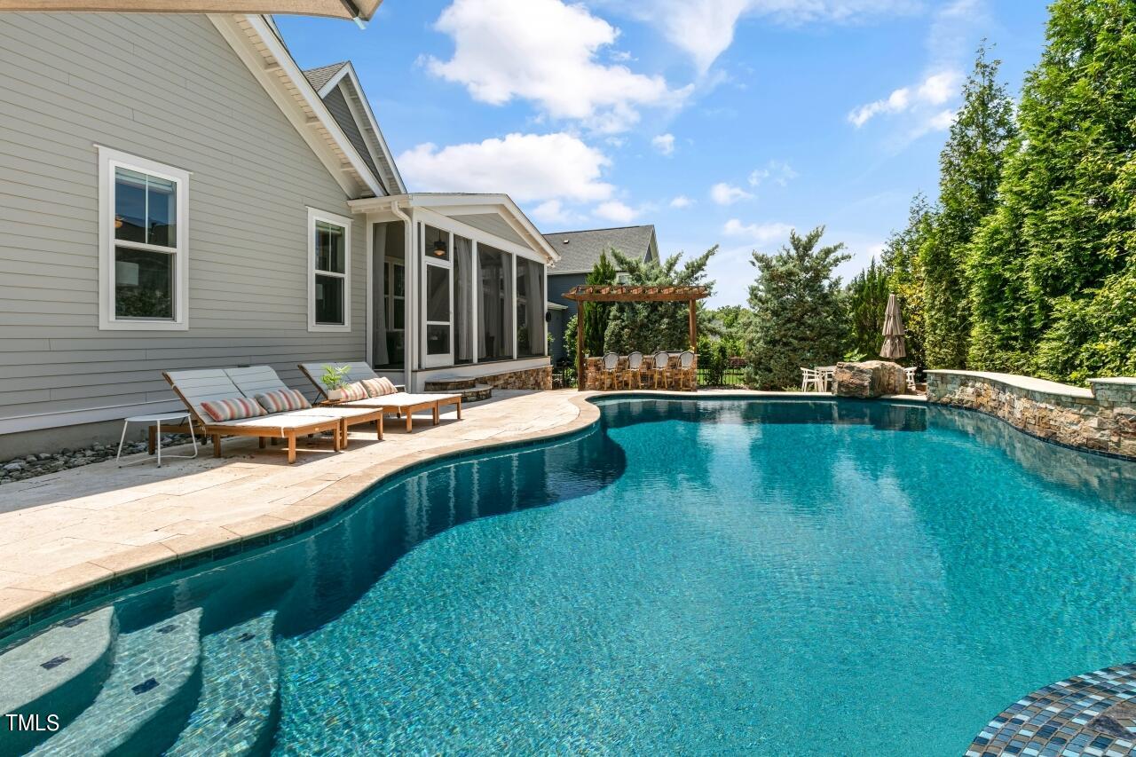 313 Quaker Meadows Court