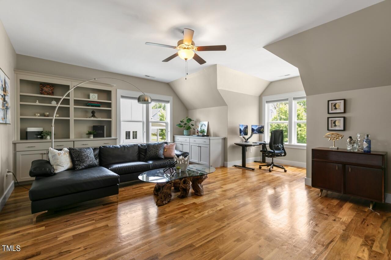313 Quaker Meadows Court