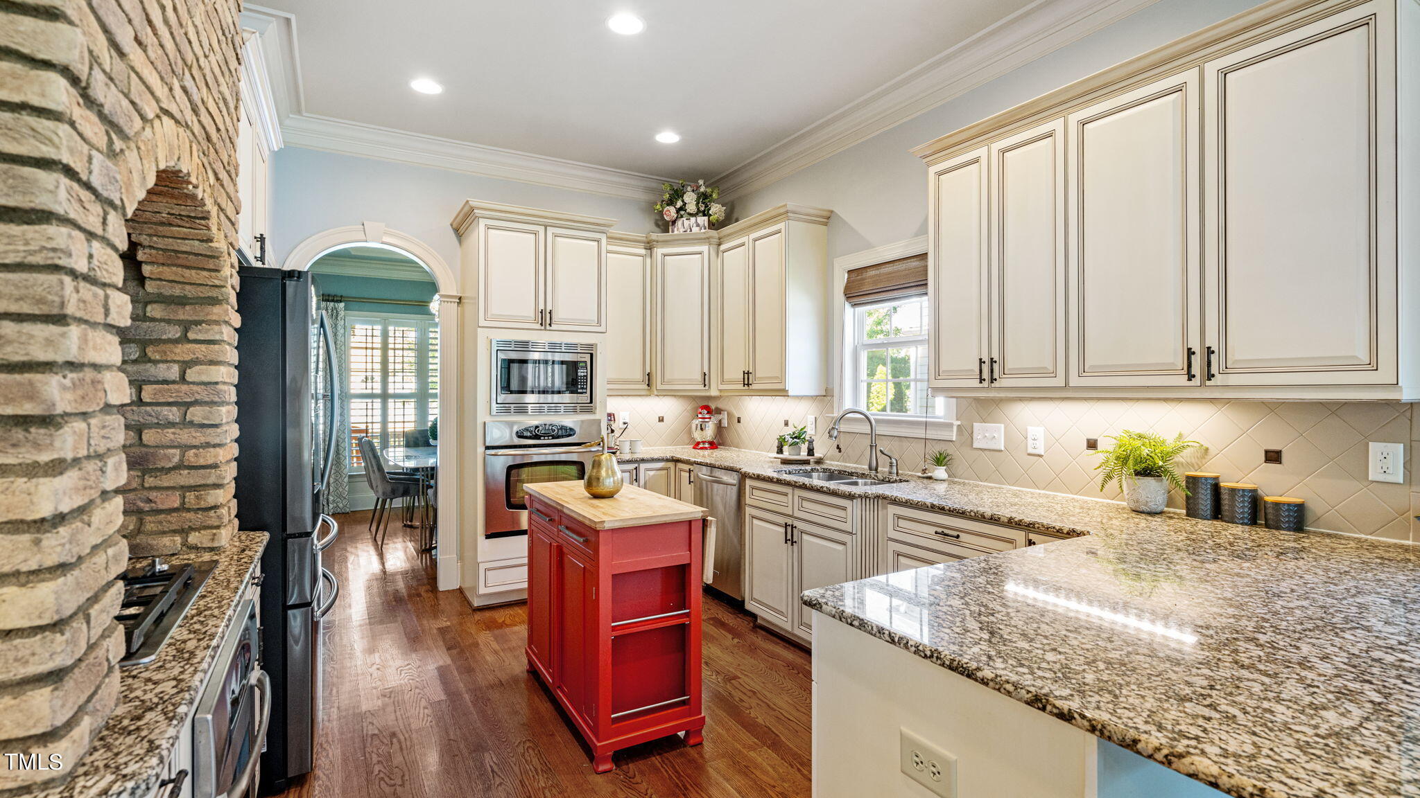1804 Green Oaks Parkway