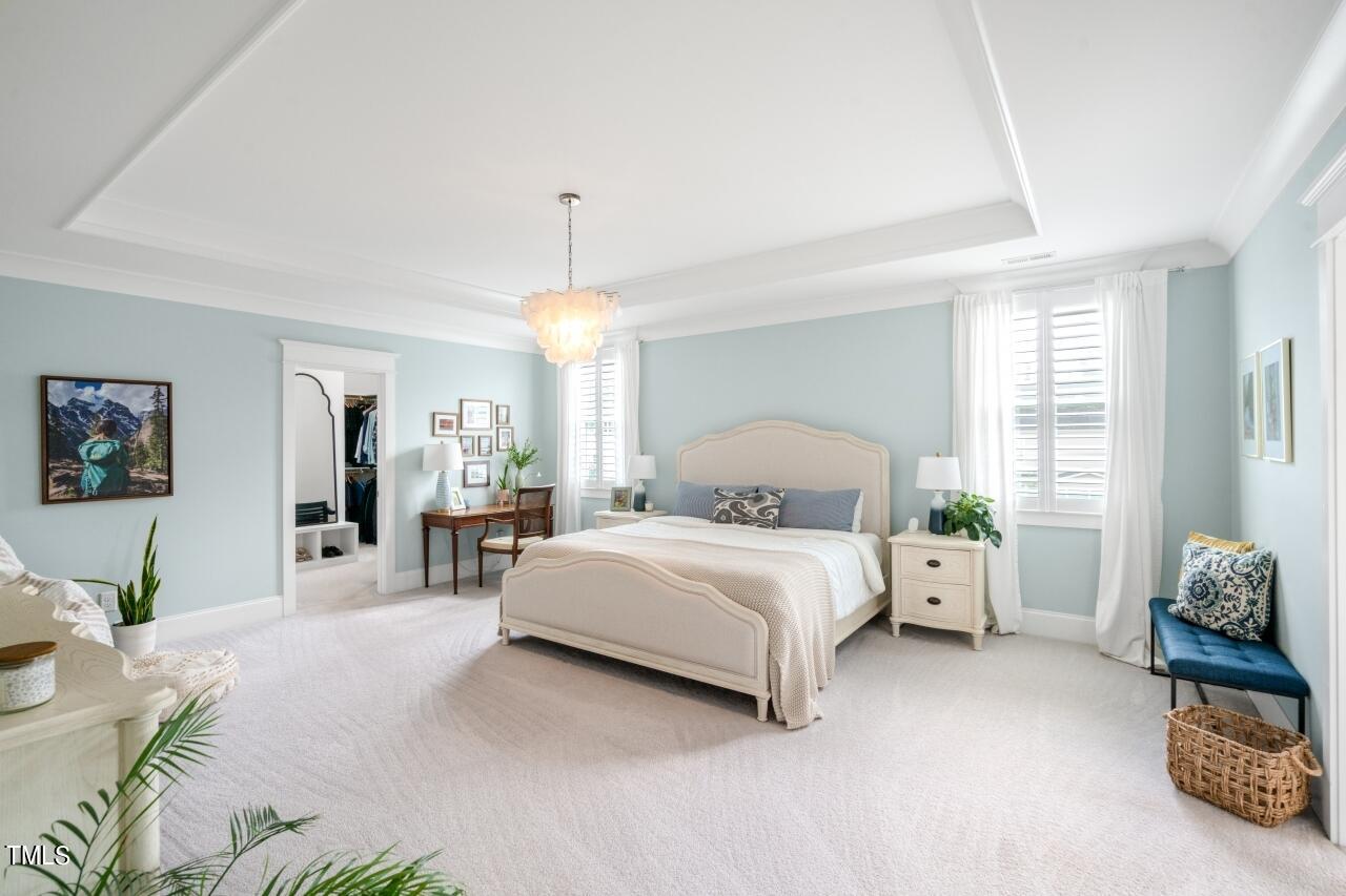 101 Splendid Oak Court