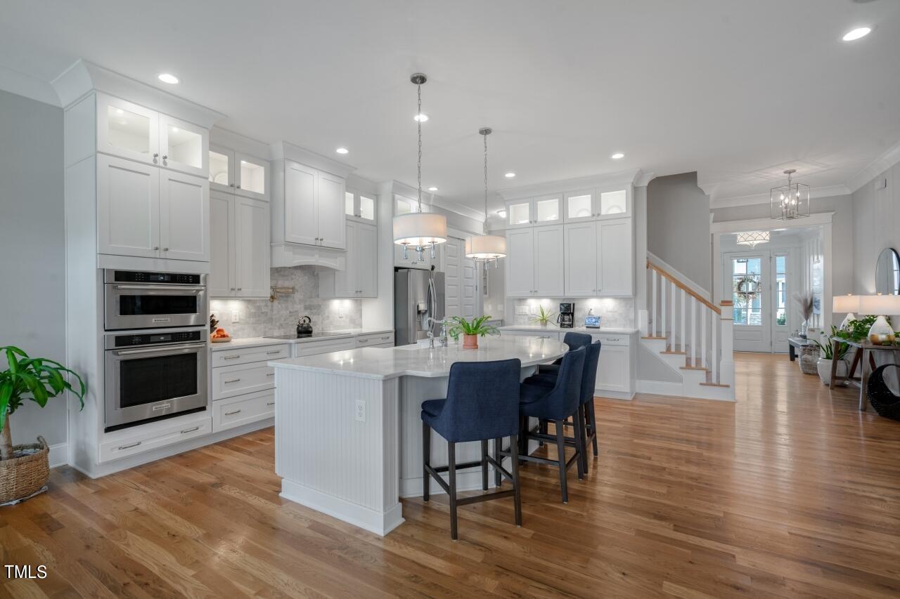 101 Splendid Oak Court