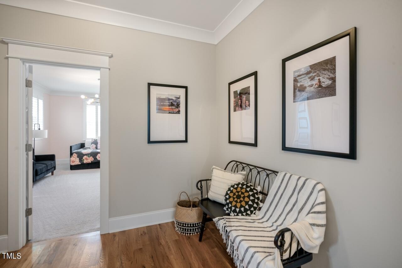101 Splendid Oak Court