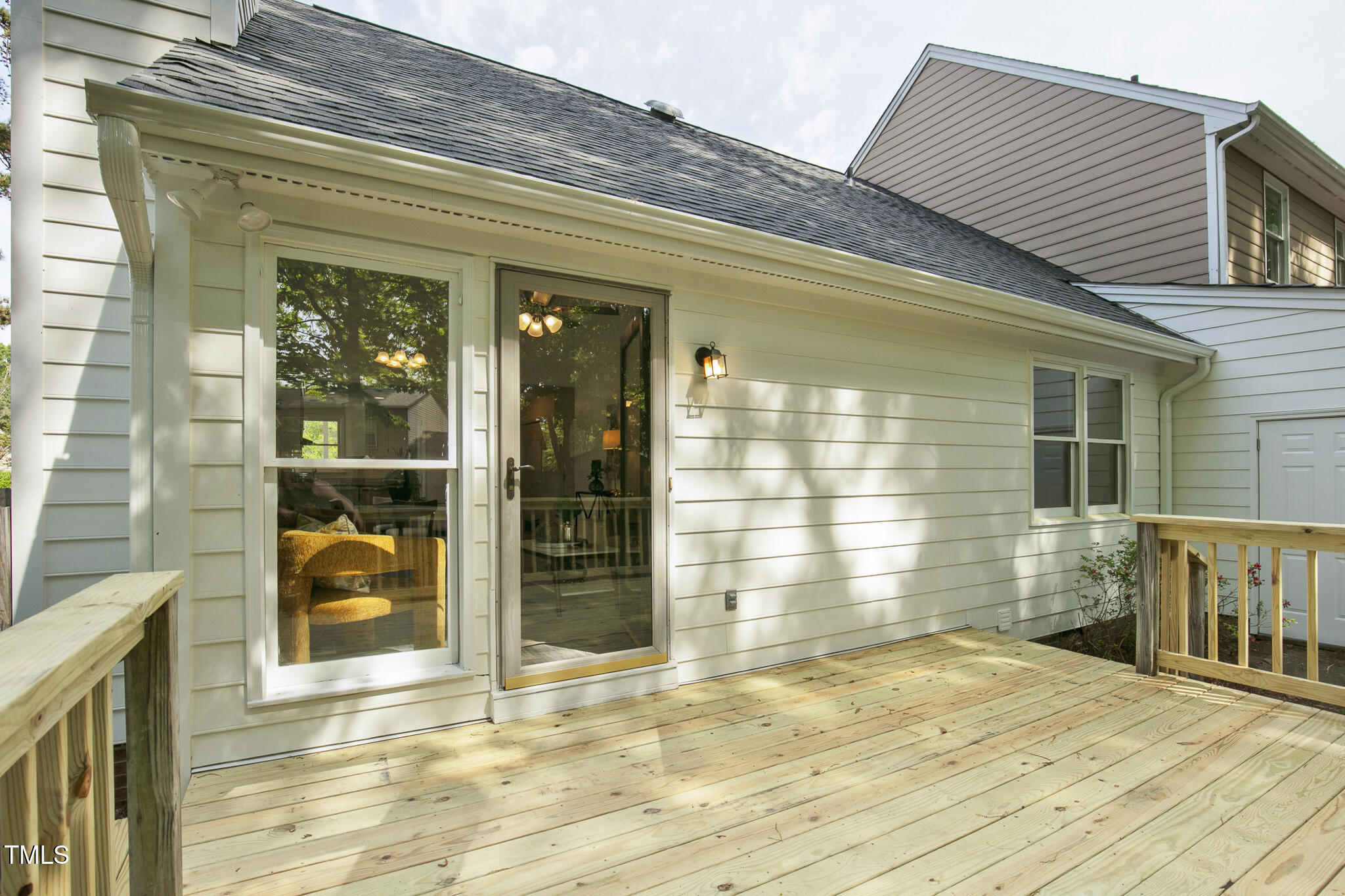2611 Sawmill Road