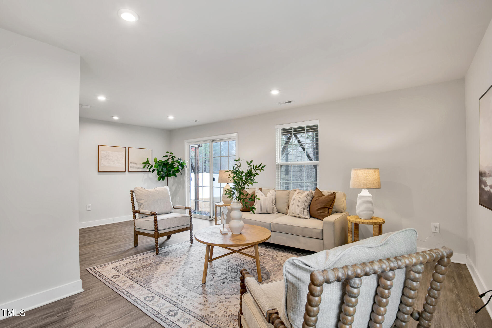 240 Amber Acorn Avenue