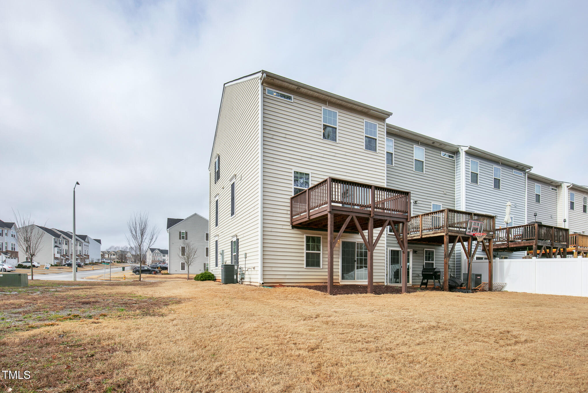 240 Amber Acorn Avenue
