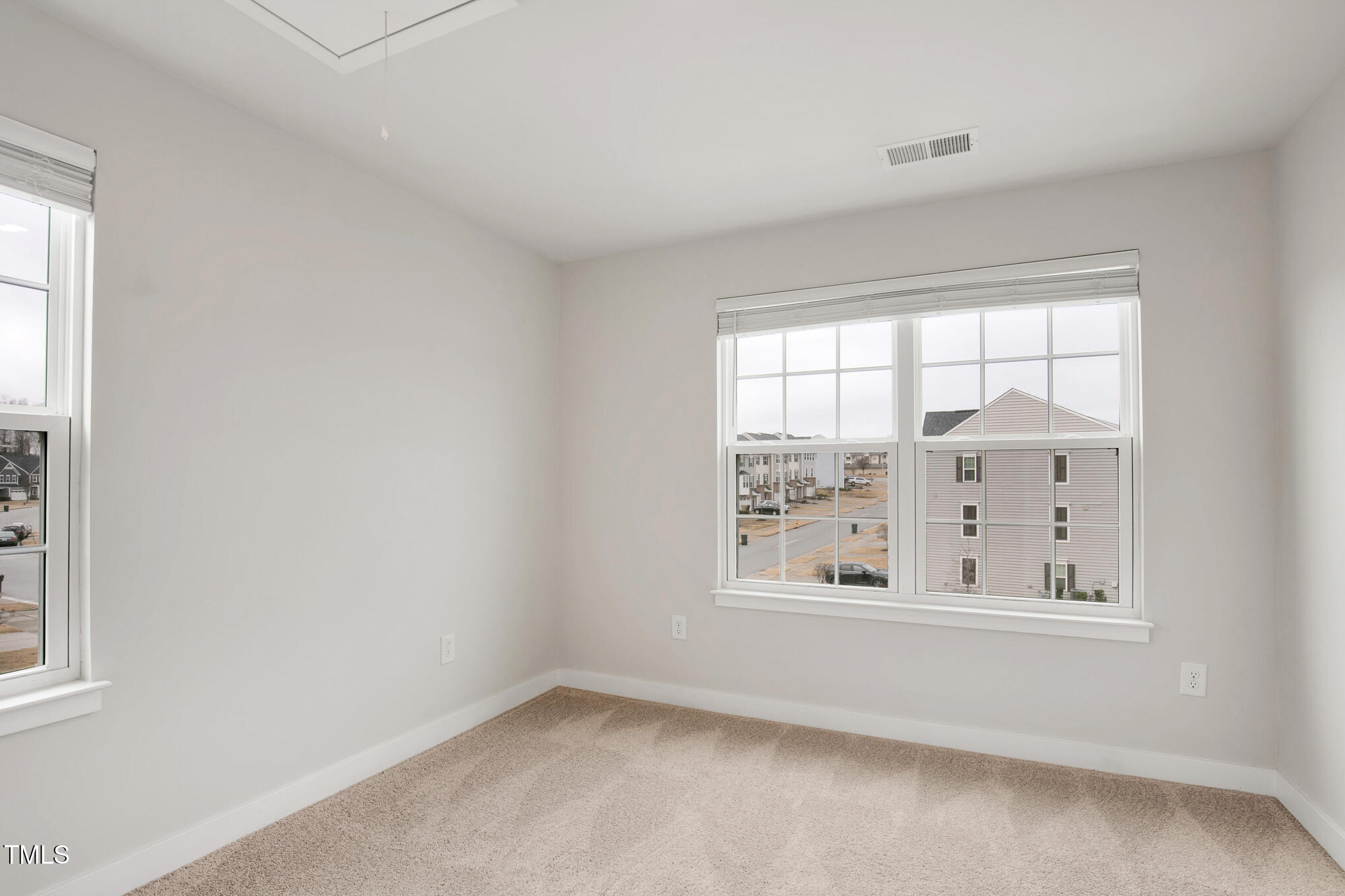 240 Amber Acorn Avenue