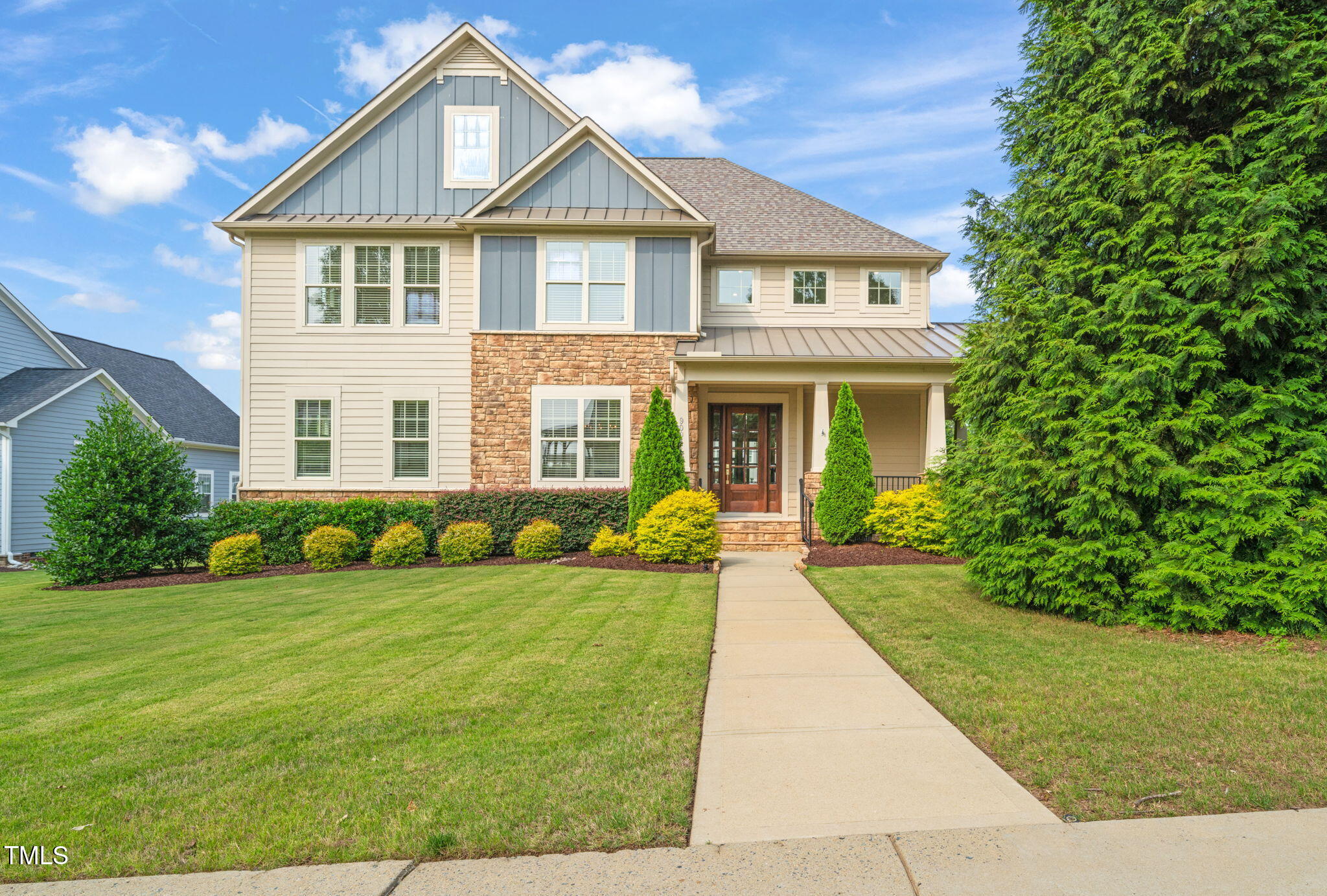 900 Green Oaks Parkway