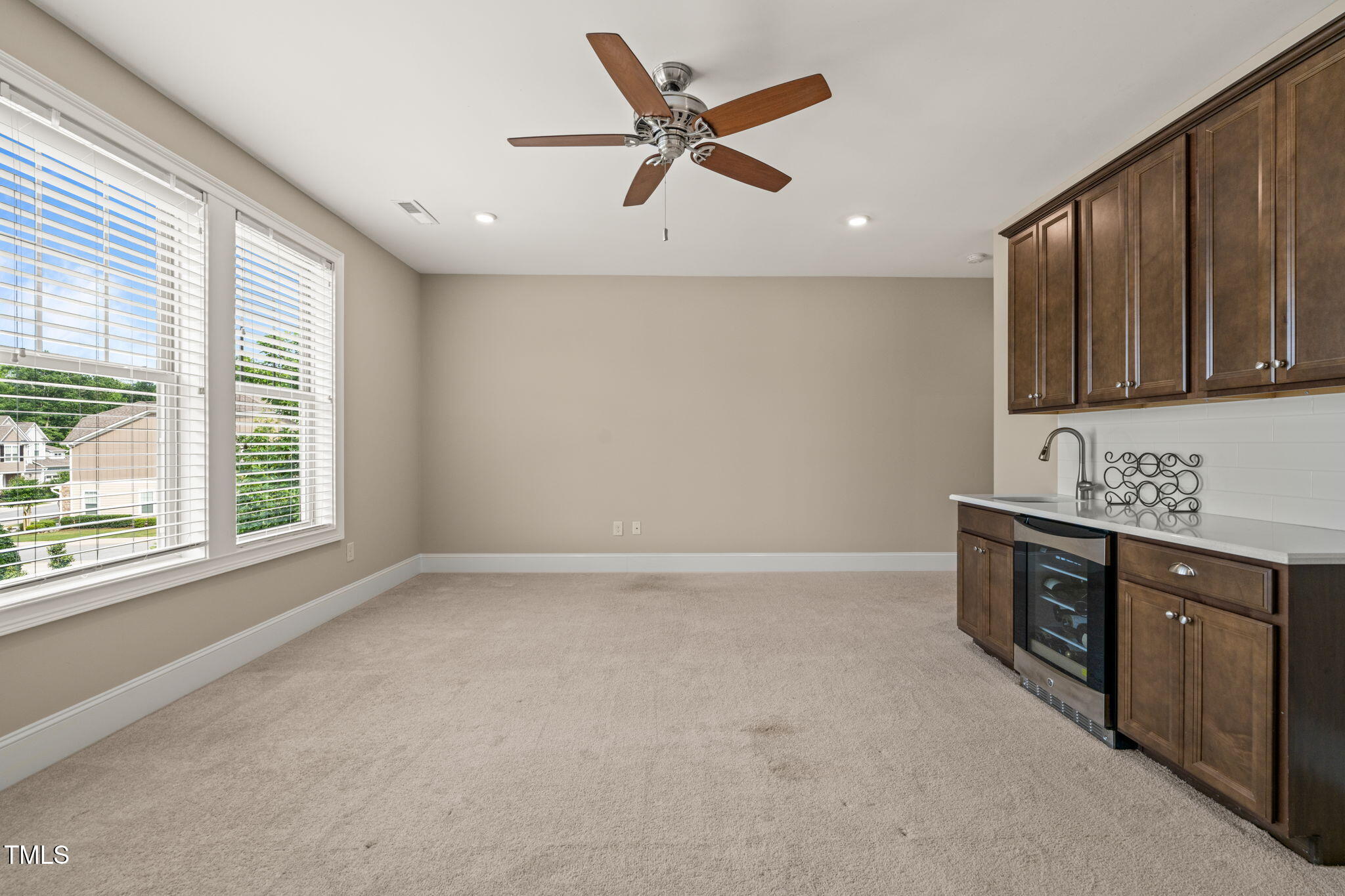 900 Green Oaks Parkway