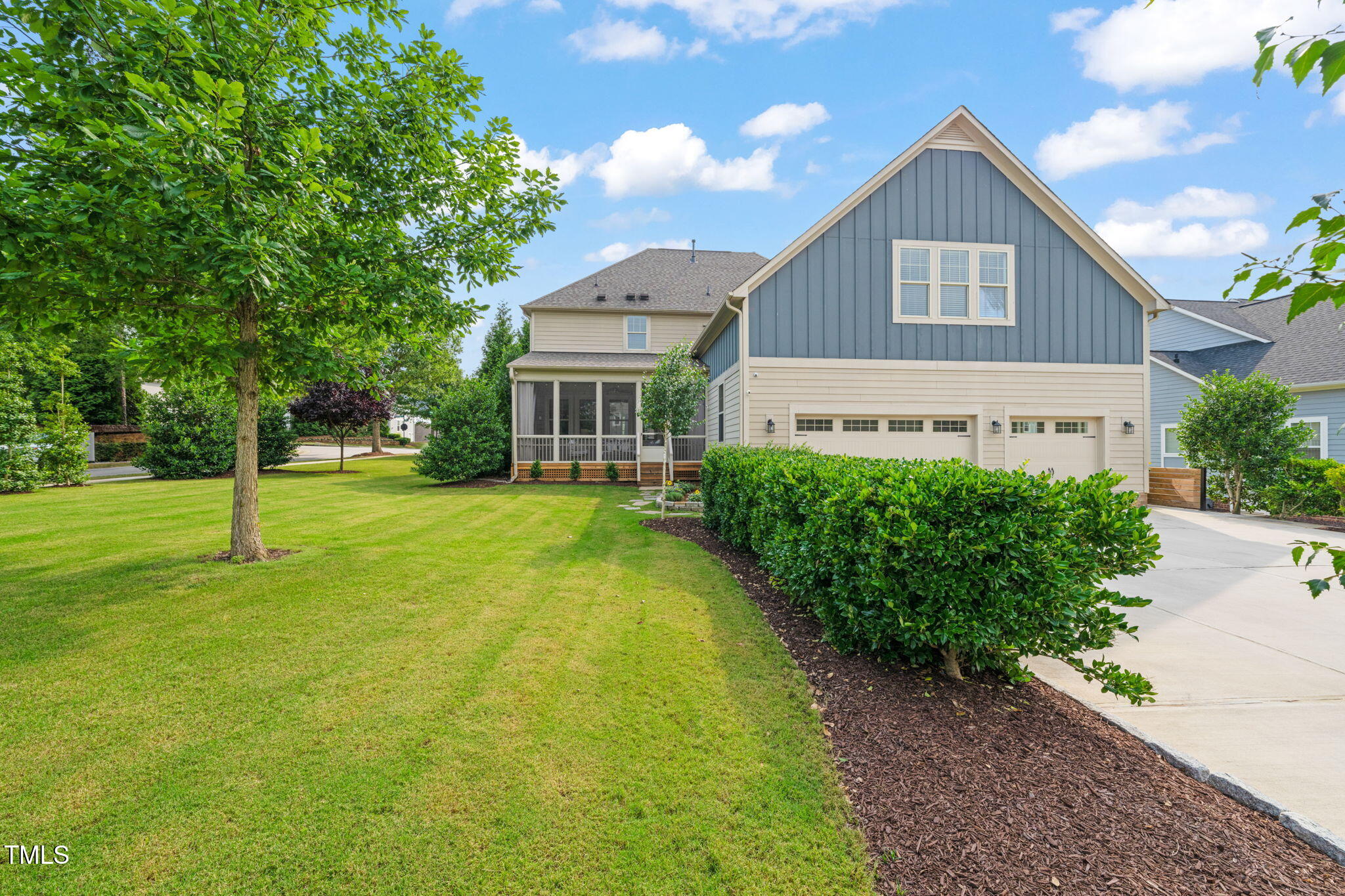 900 Green Oaks Parkway