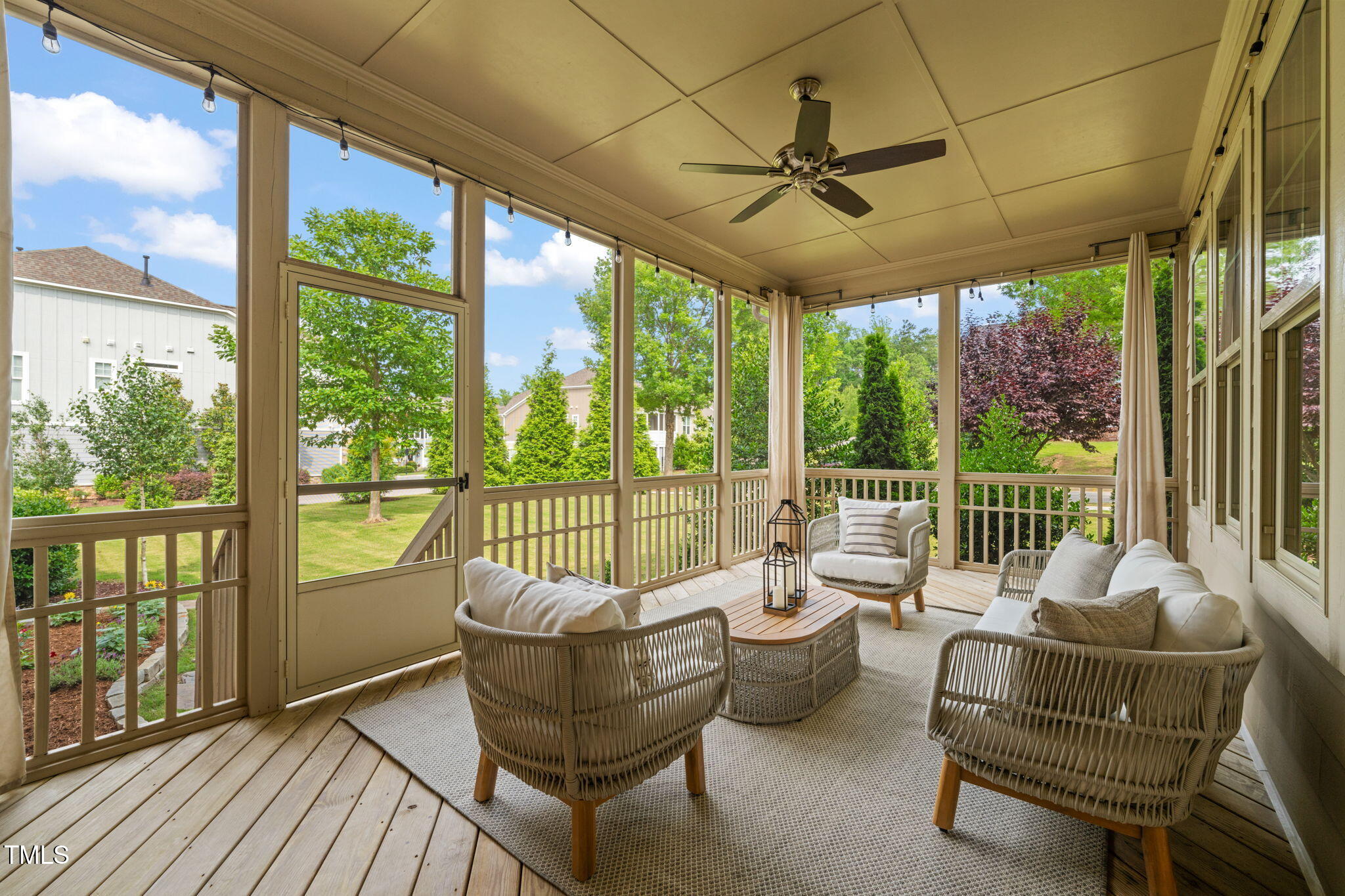 900 Green Oaks Parkway