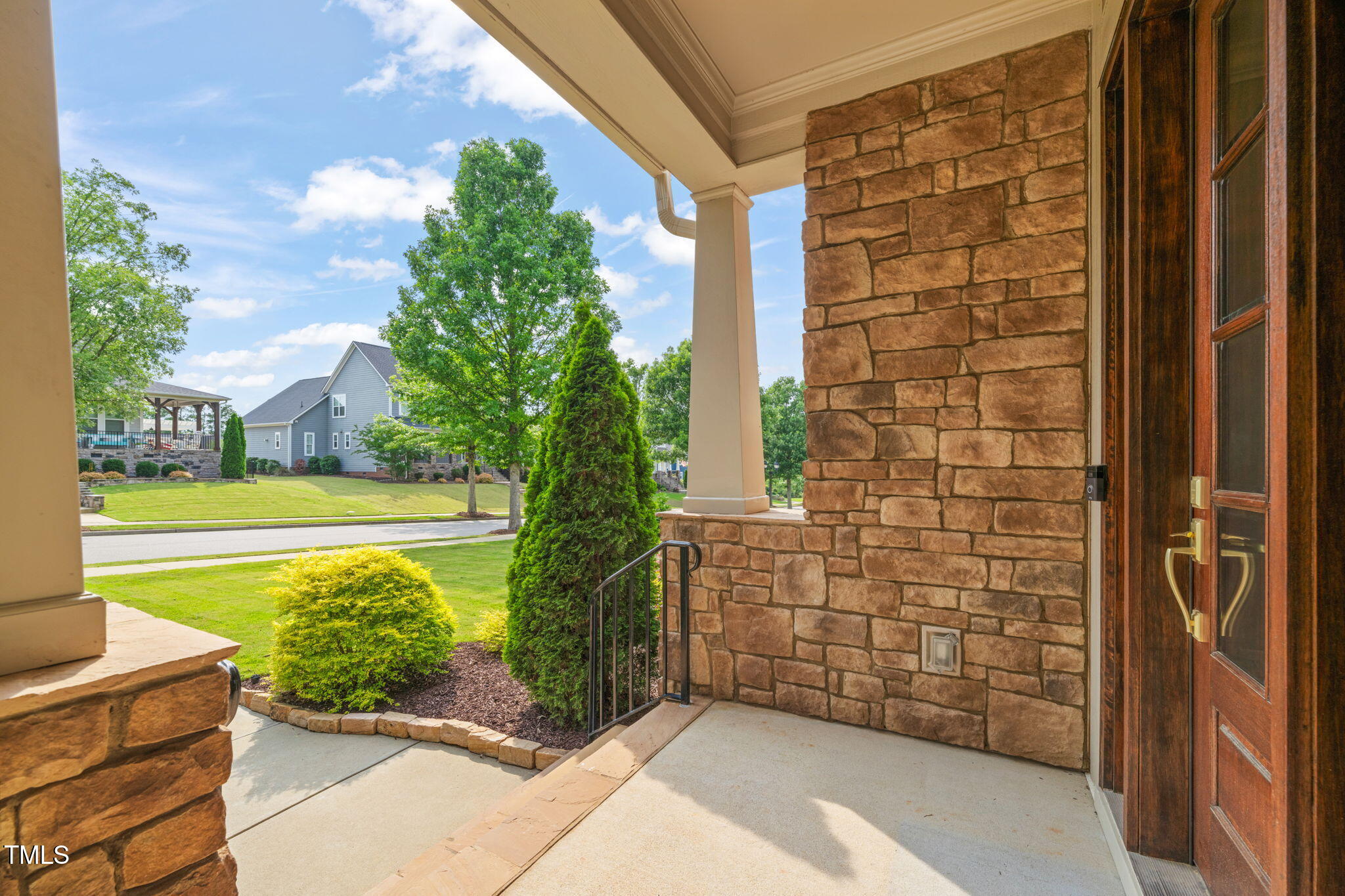 900 Green Oaks Parkway