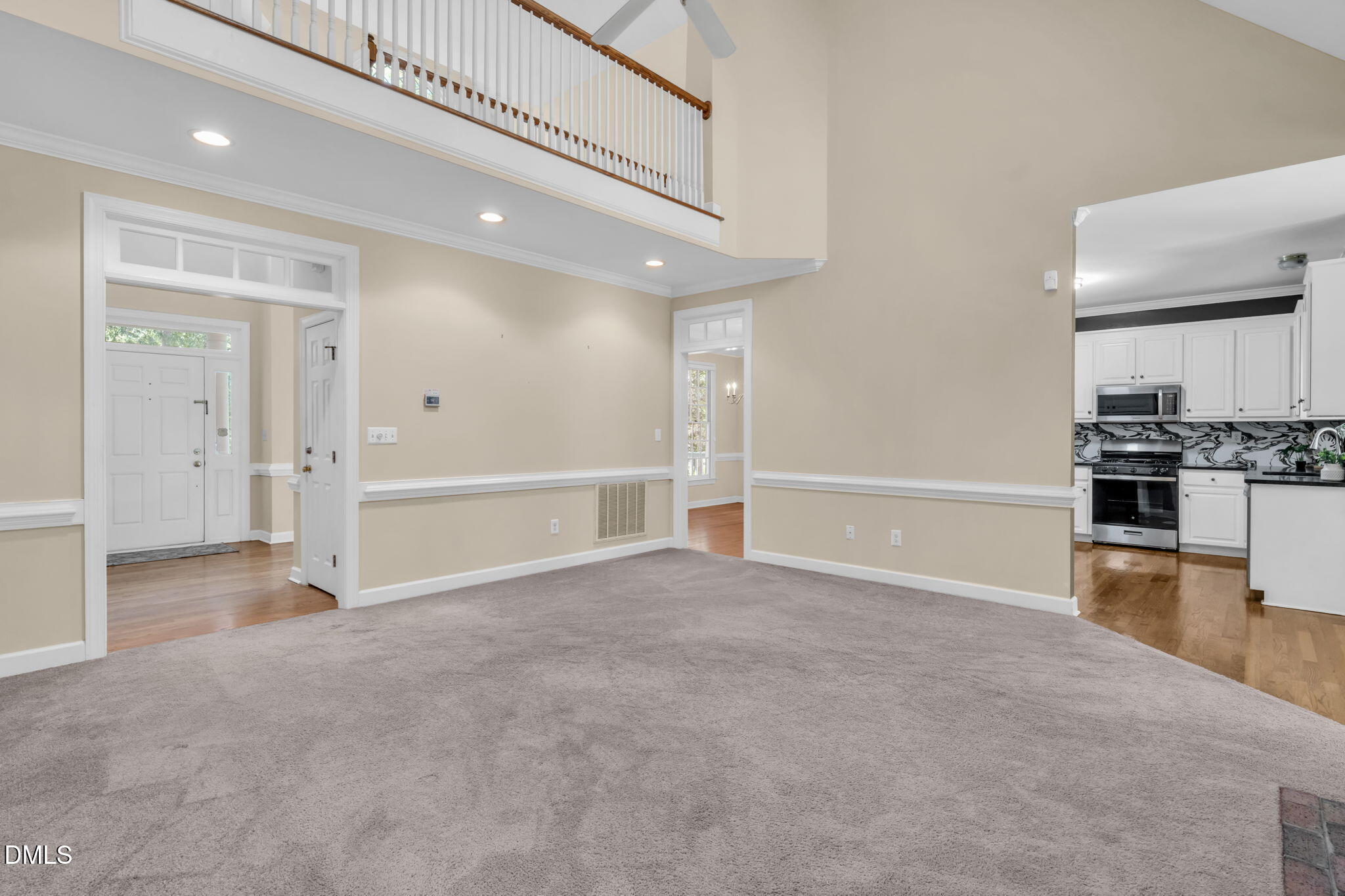 5309 Shoreline Court