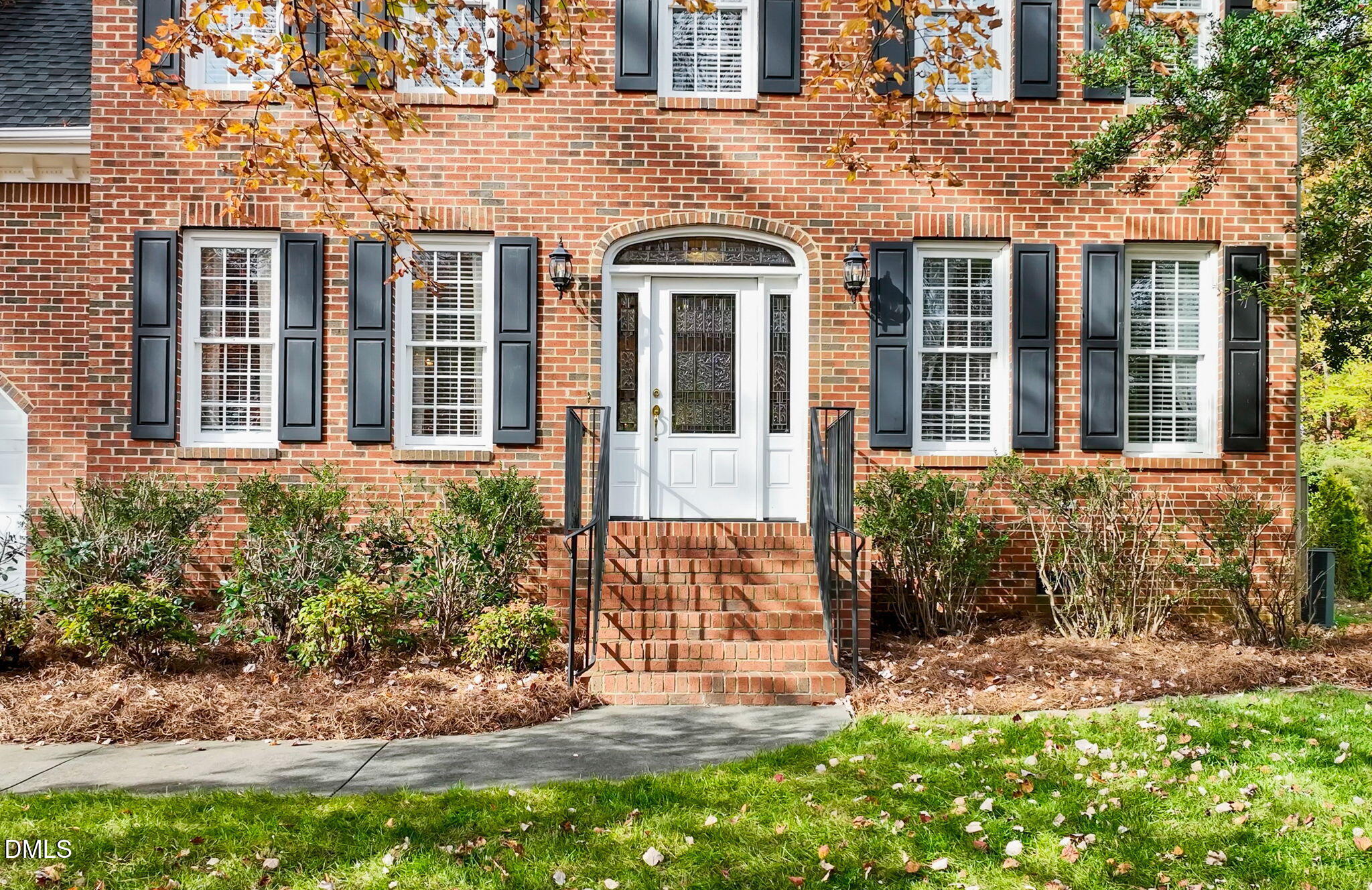 5504 Orchid Hill Drive