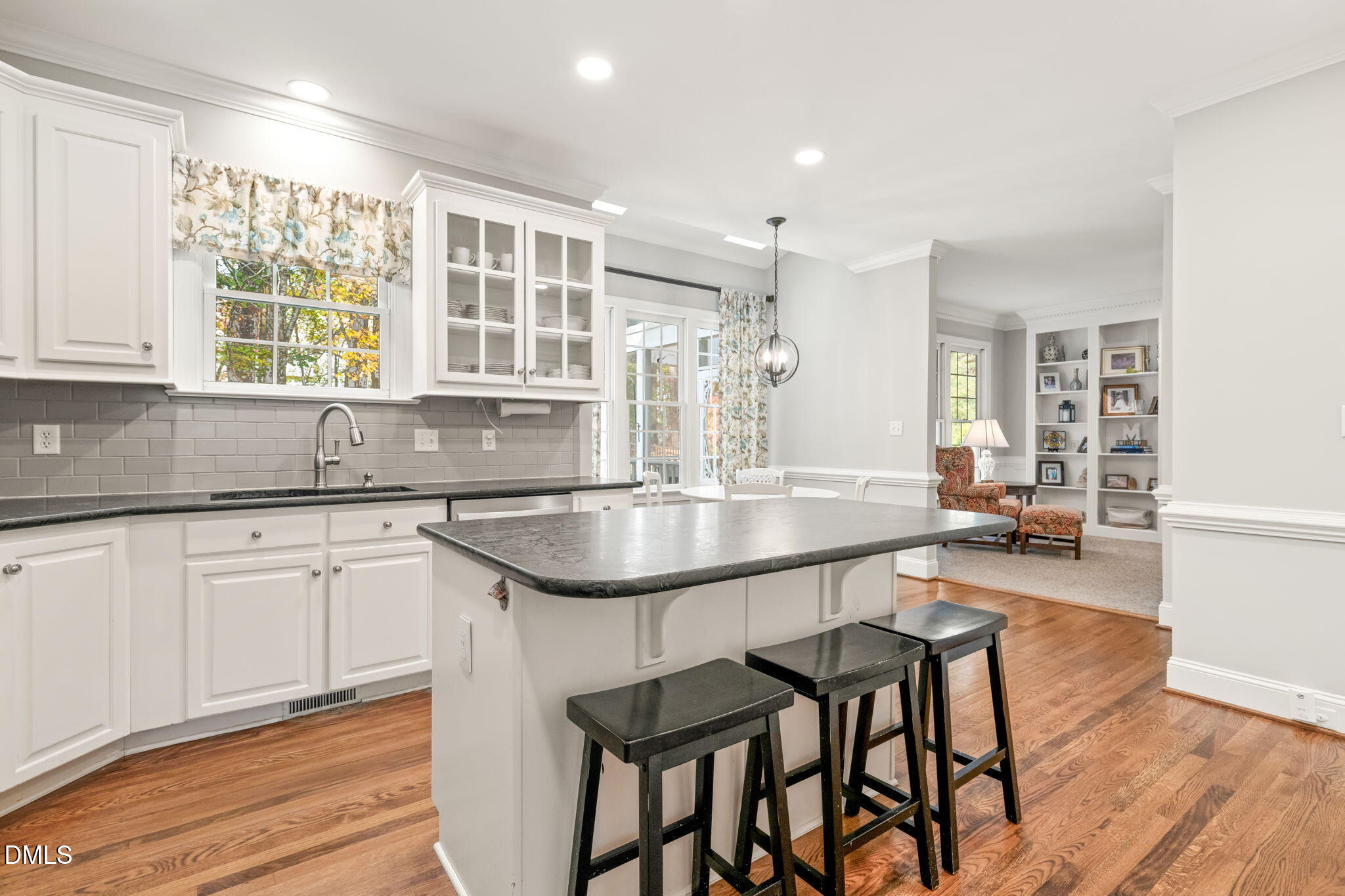 5504 Orchid Hill Drive