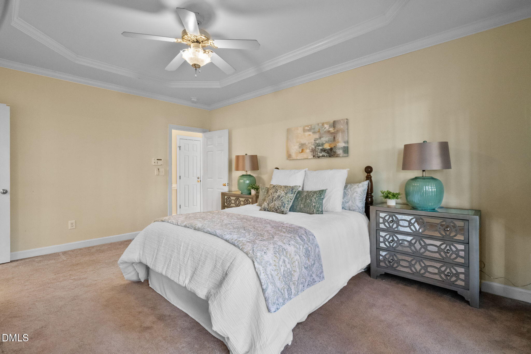 5309 Shoreline Court