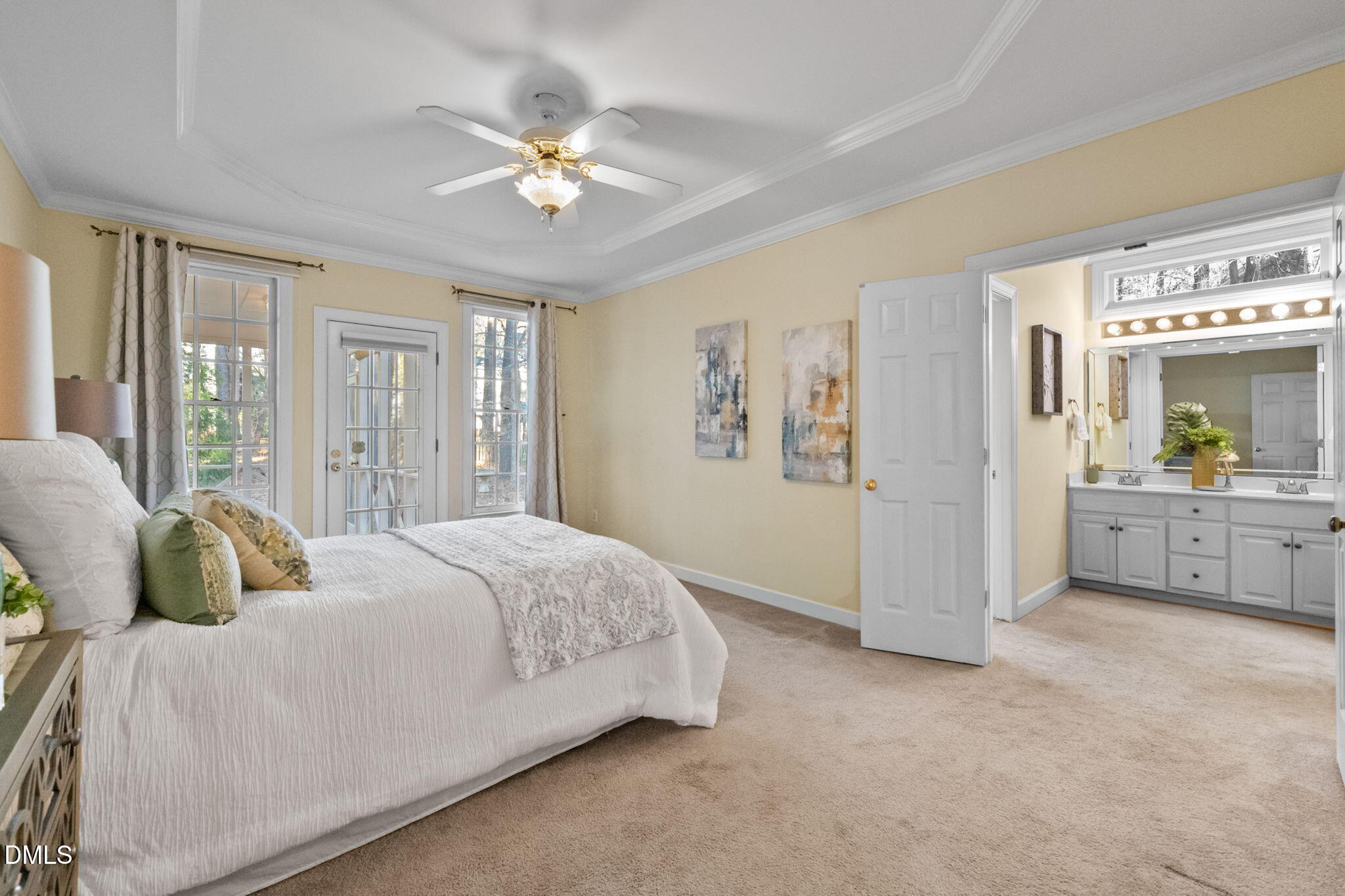 5309 Shoreline Court