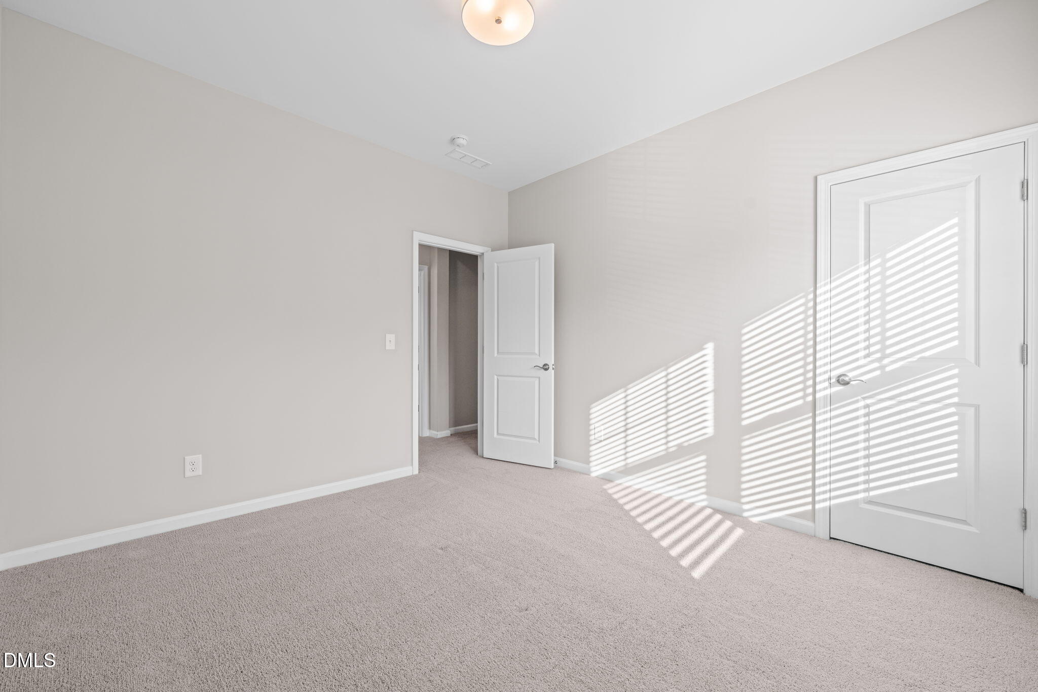 1880 Woodall Crest Drive