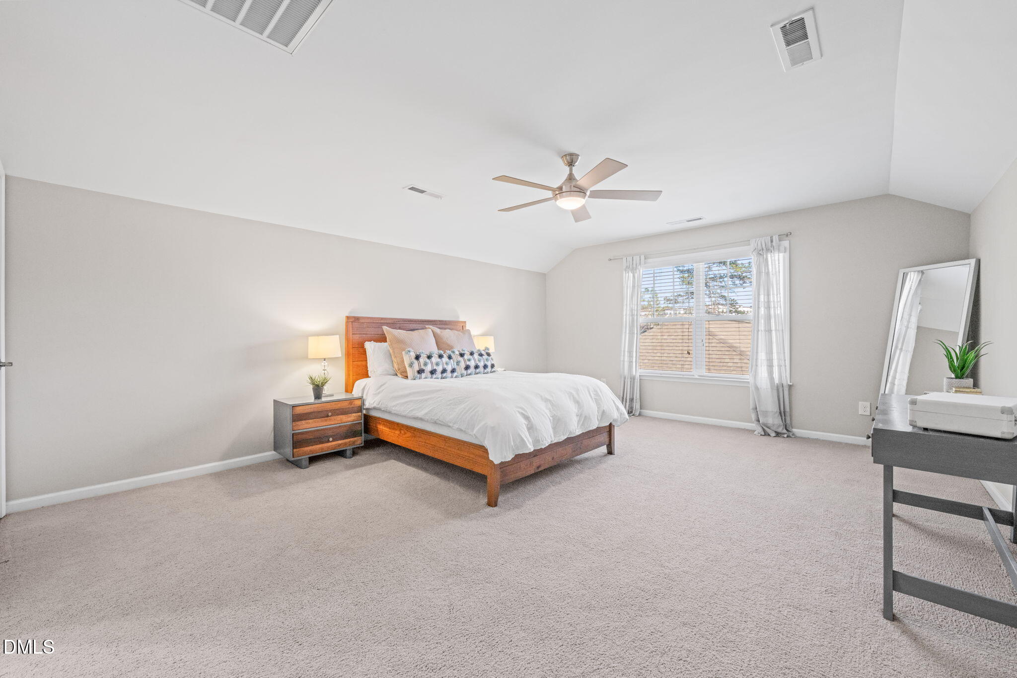 1880 Woodall Crest Drive