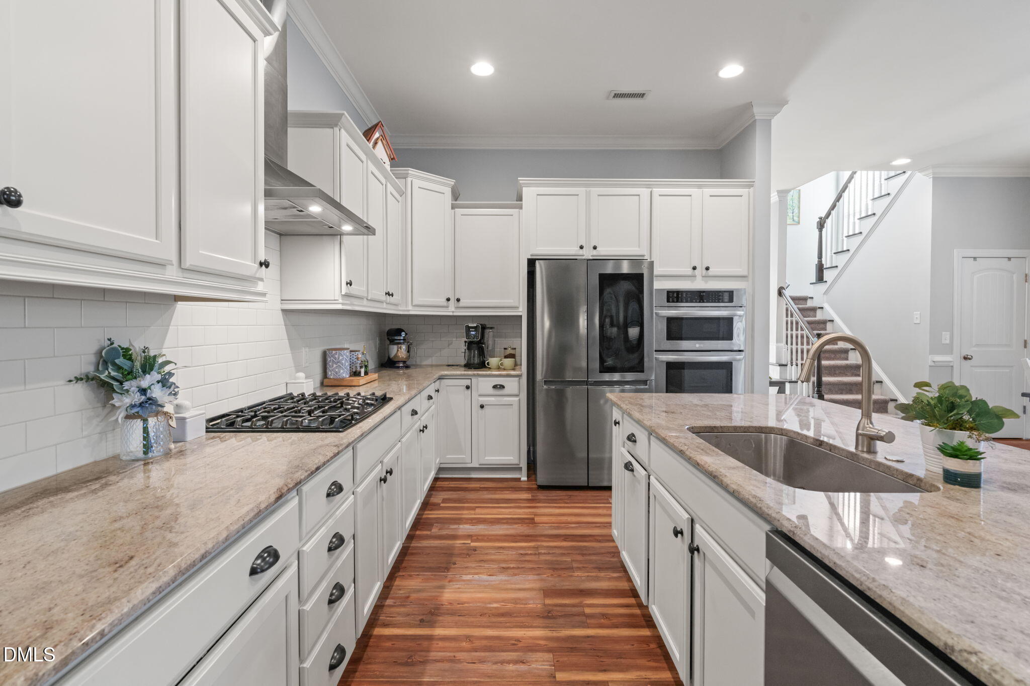 208 Whisk Fern Way