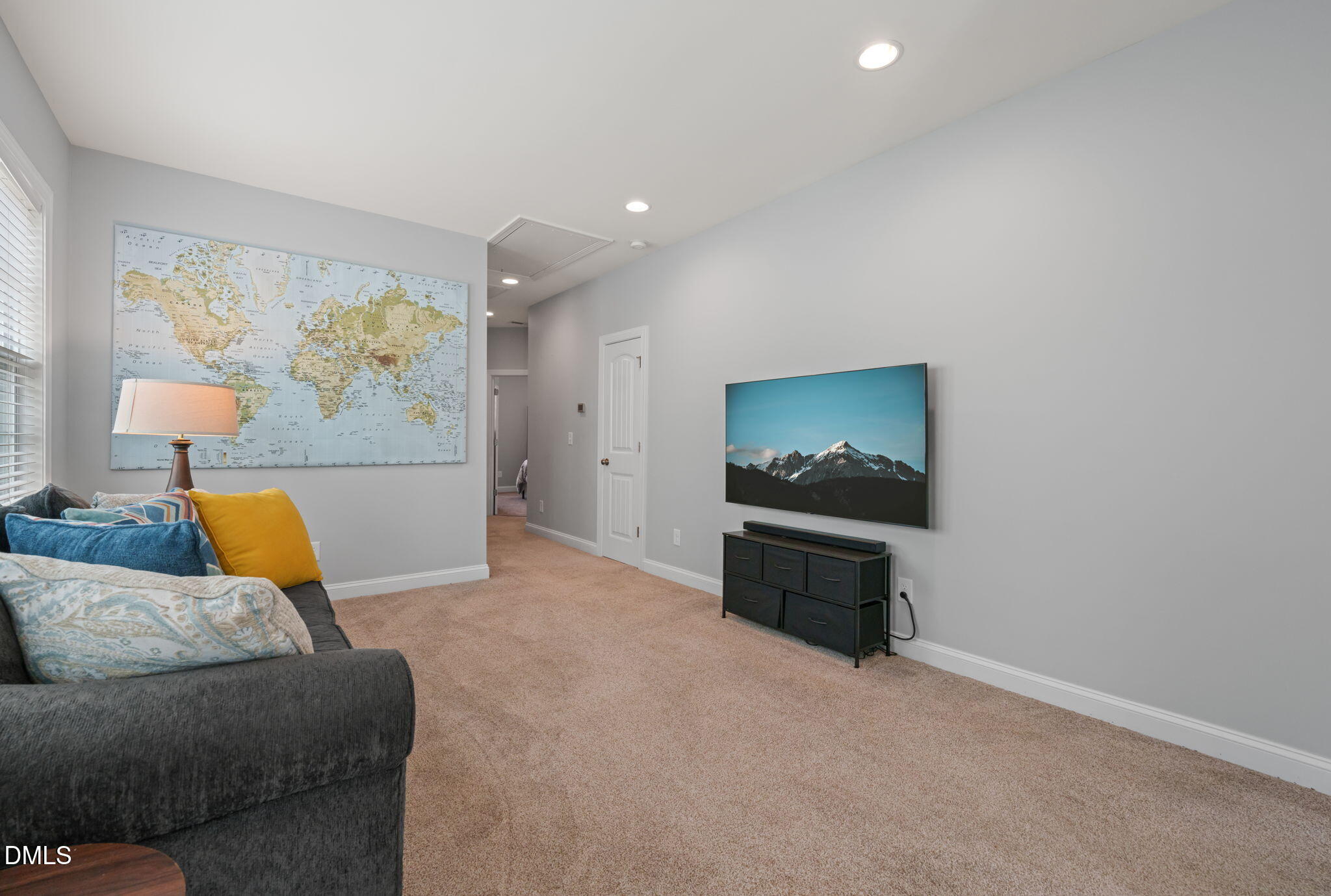 208 Whisk Fern Way