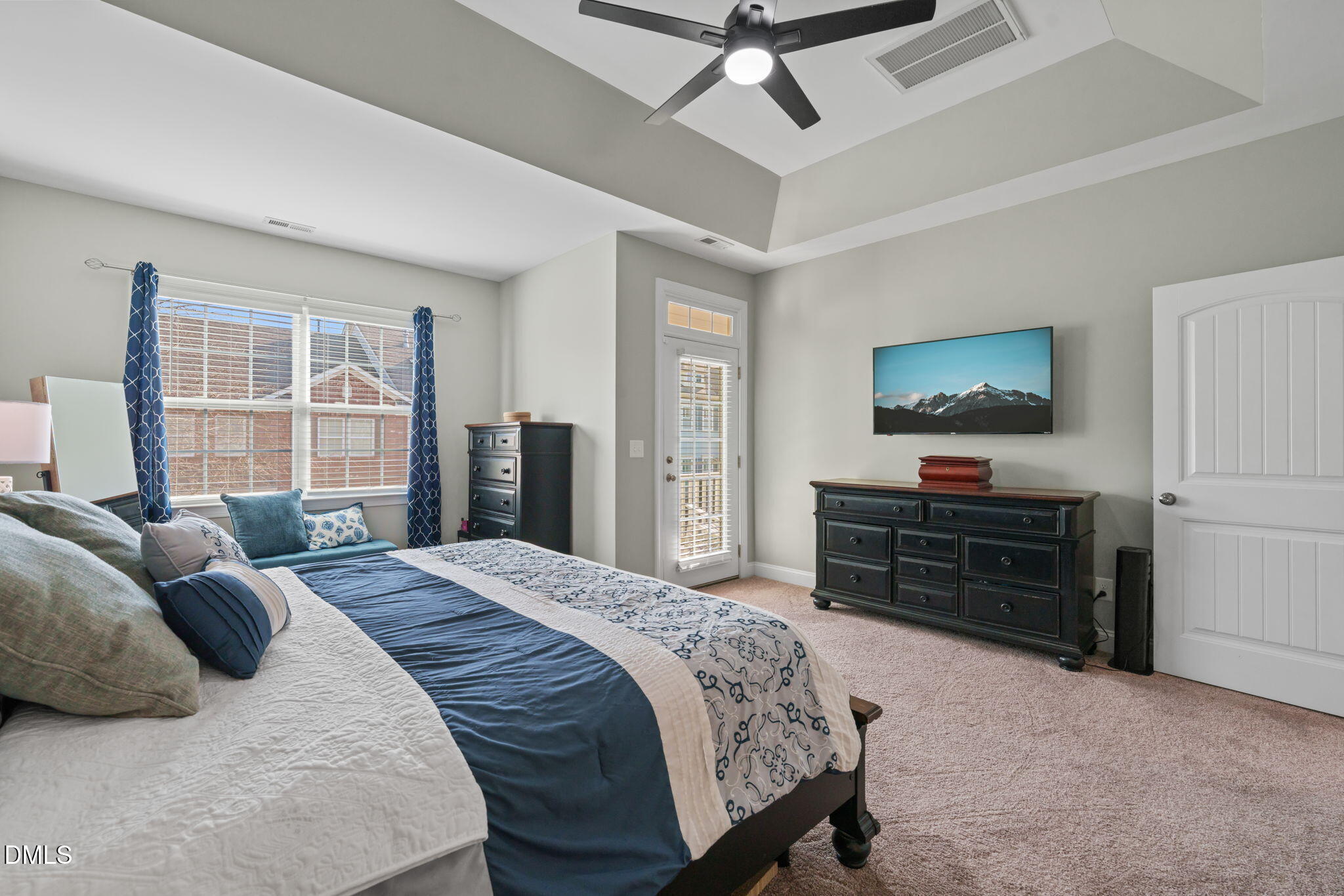 208 Whisk Fern Way