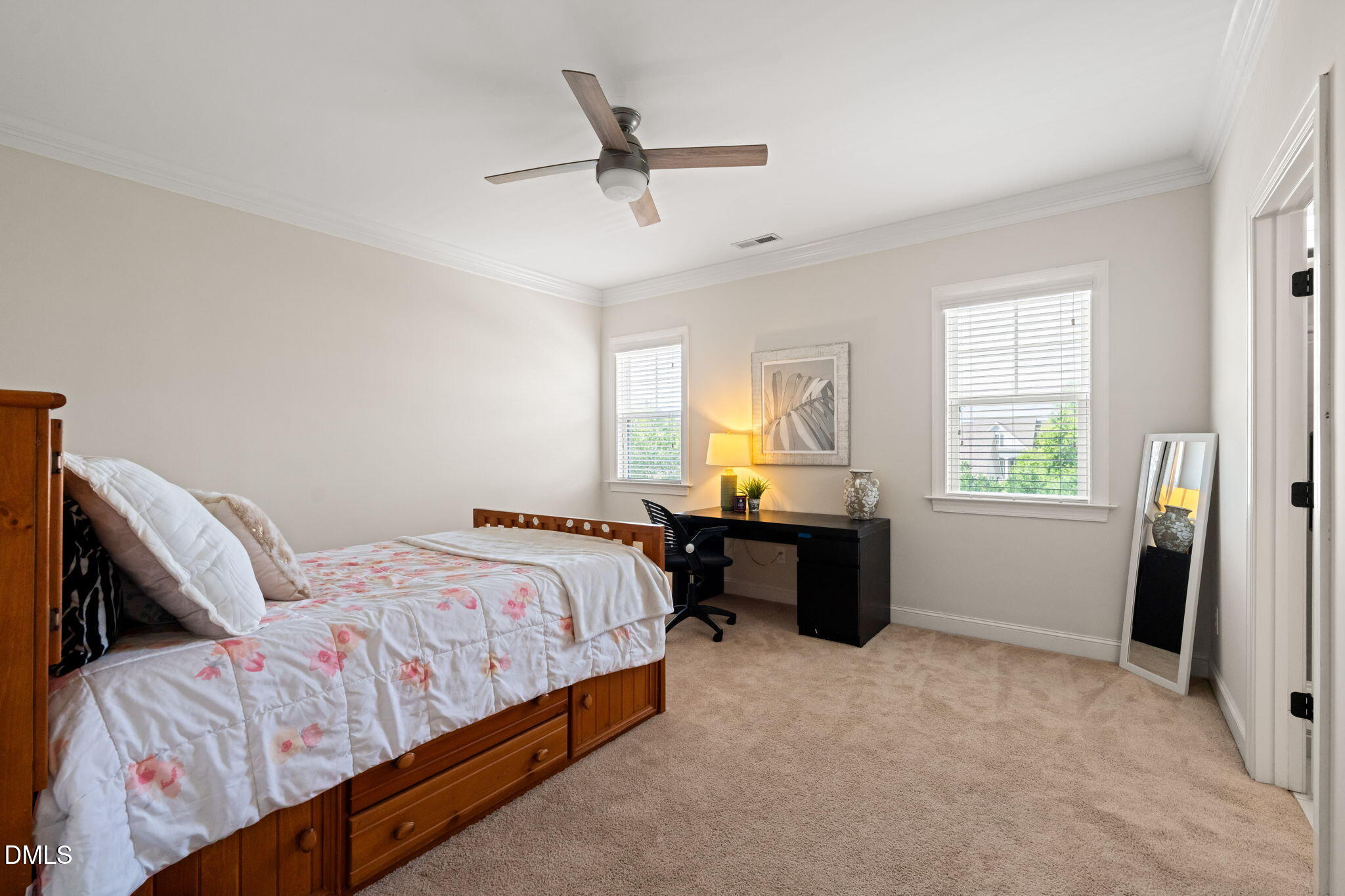 113 Hardy Oaks Way