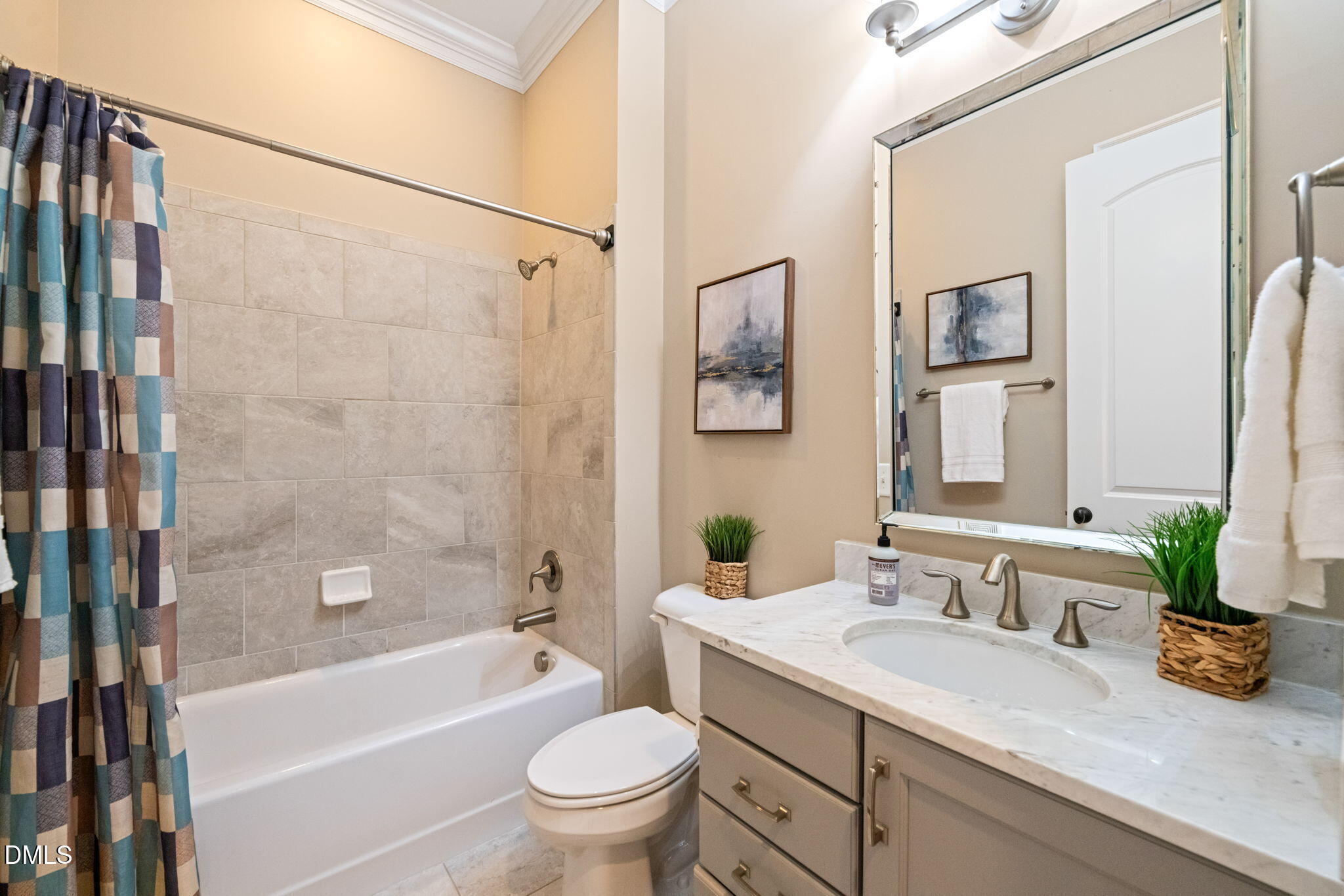 113 Hardy Oaks Way