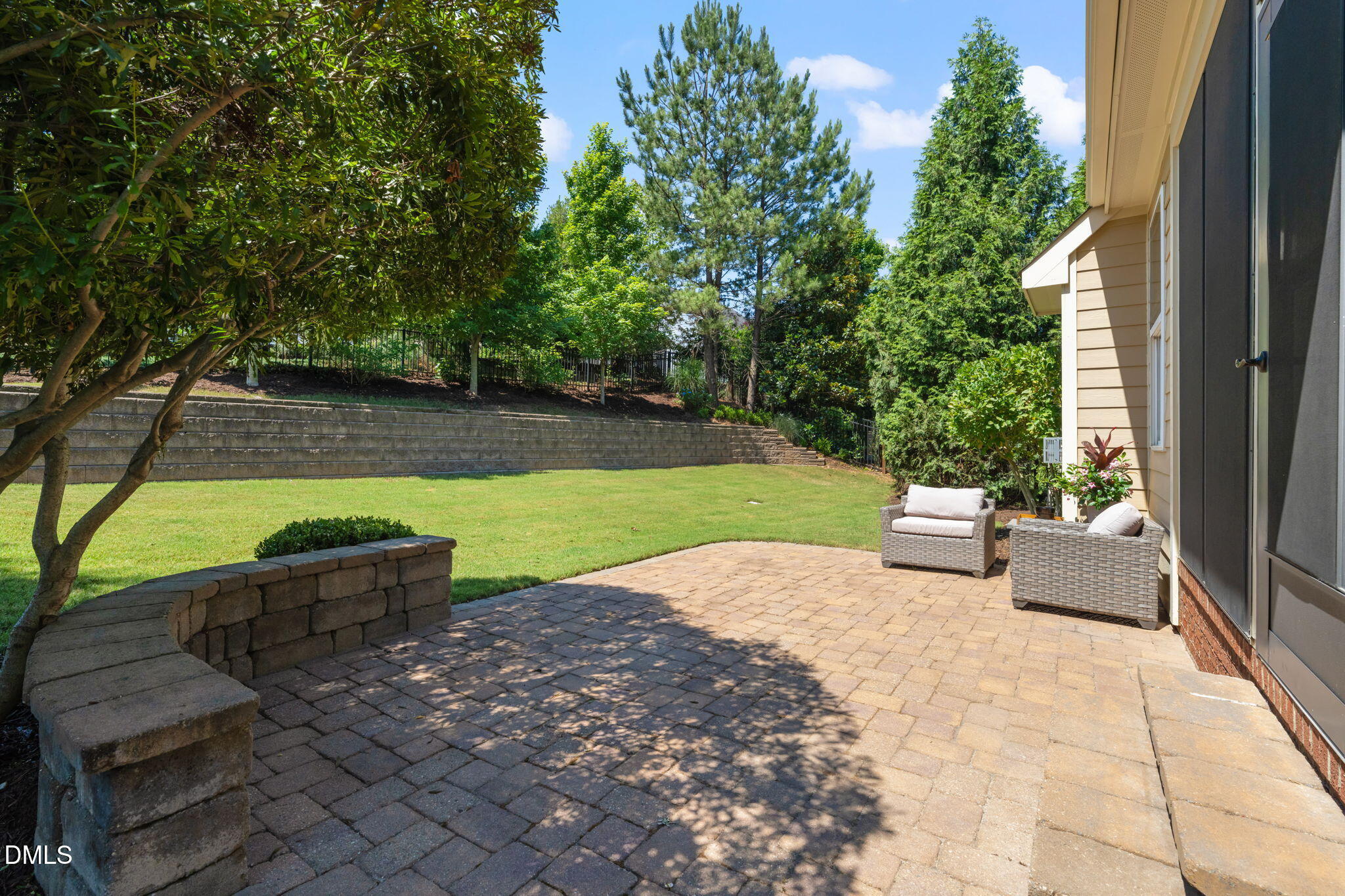 700 Ancient Oaks Drive