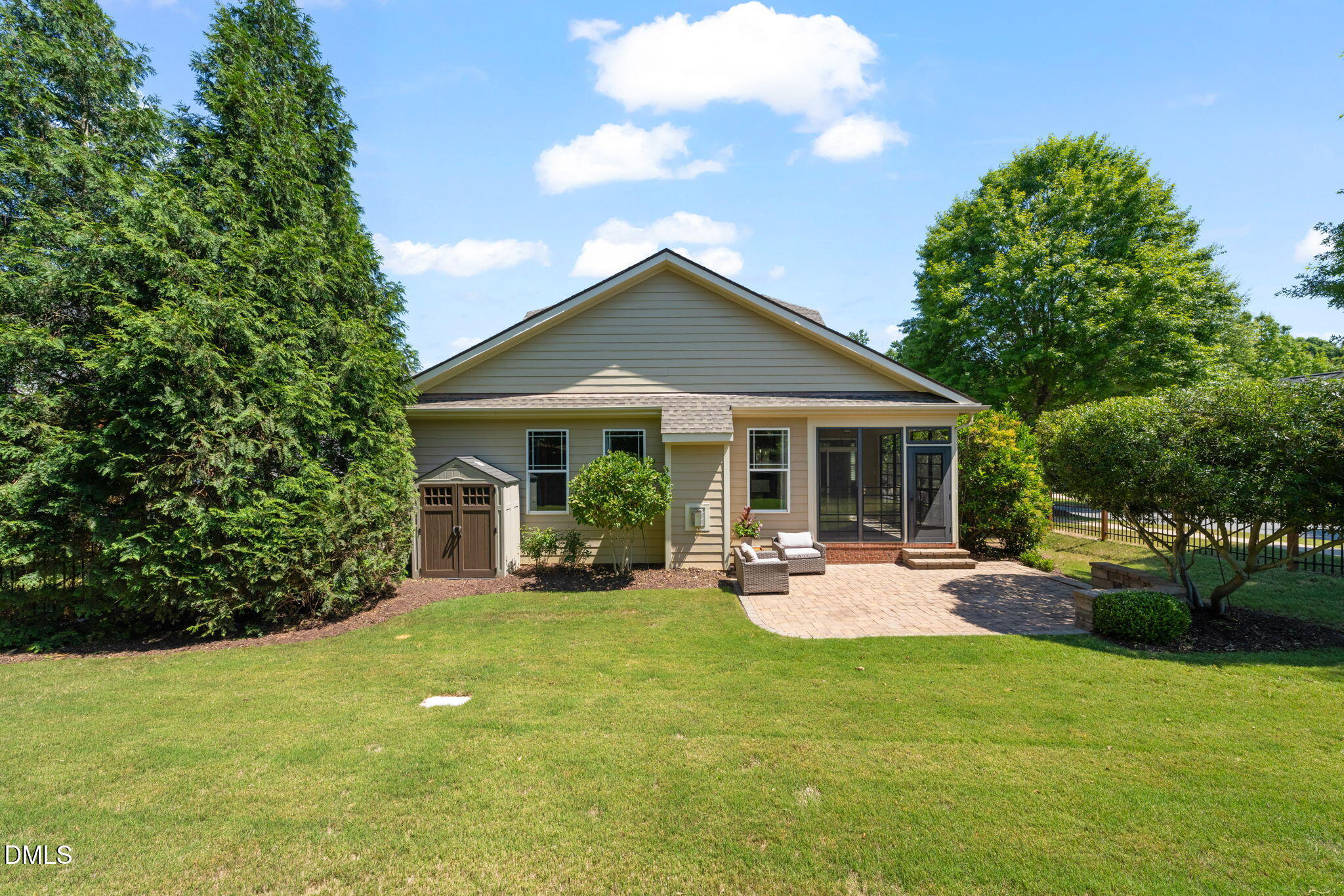700 Ancient Oaks Drive