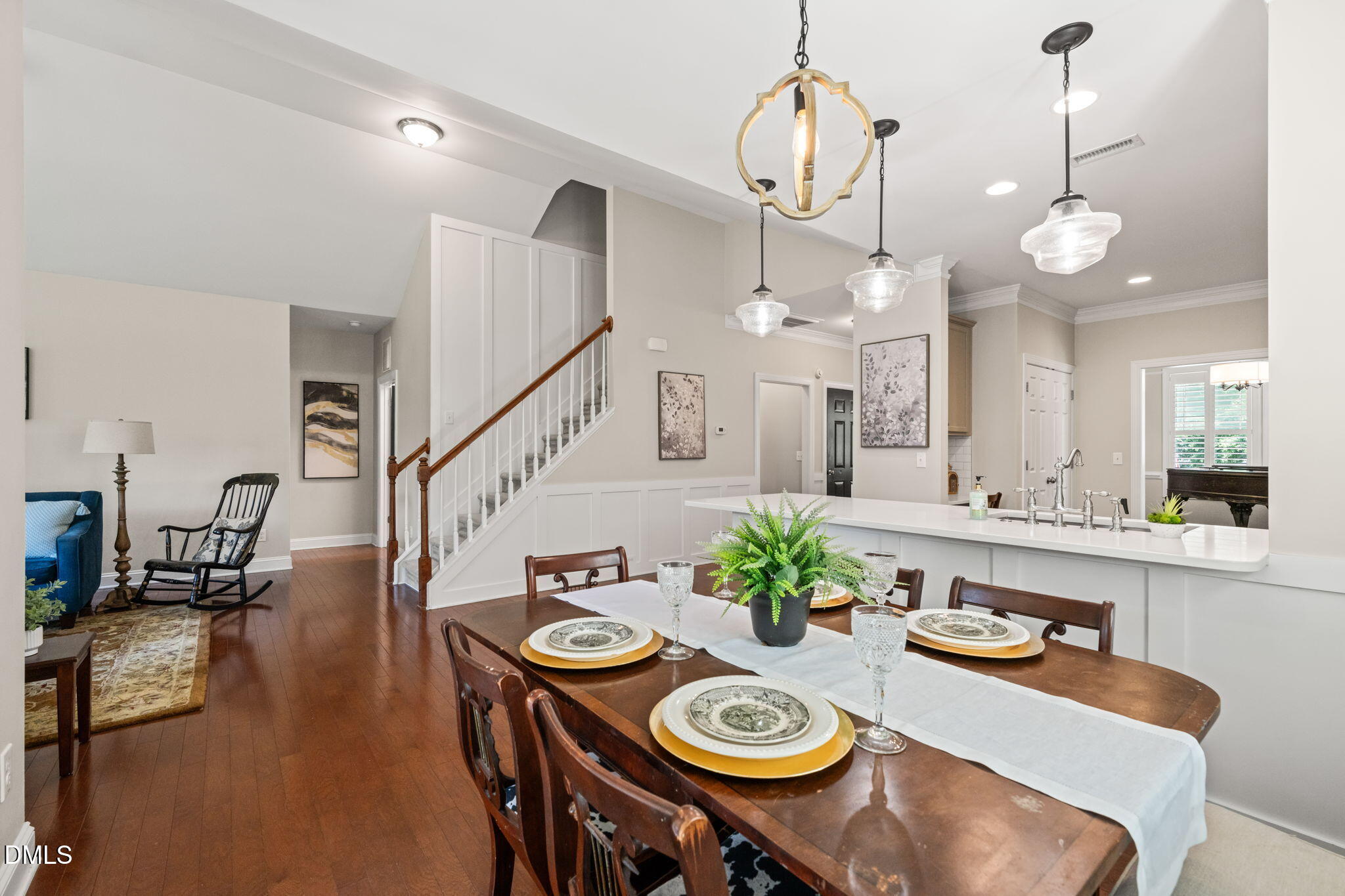 700 Ancient Oaks Drive