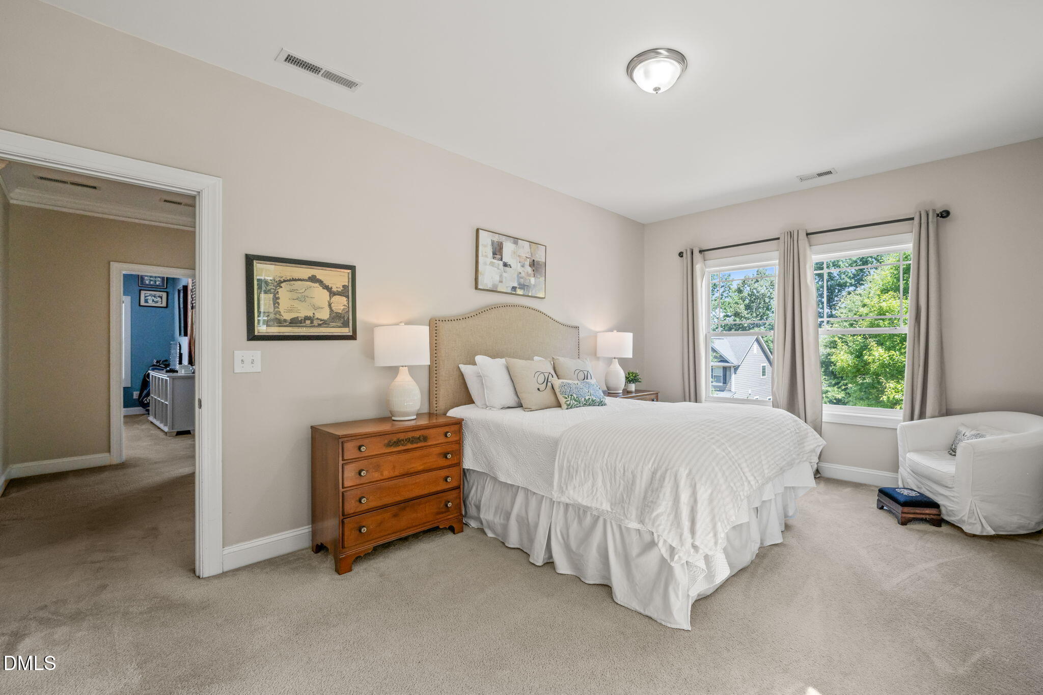 700 Ancient Oaks Drive