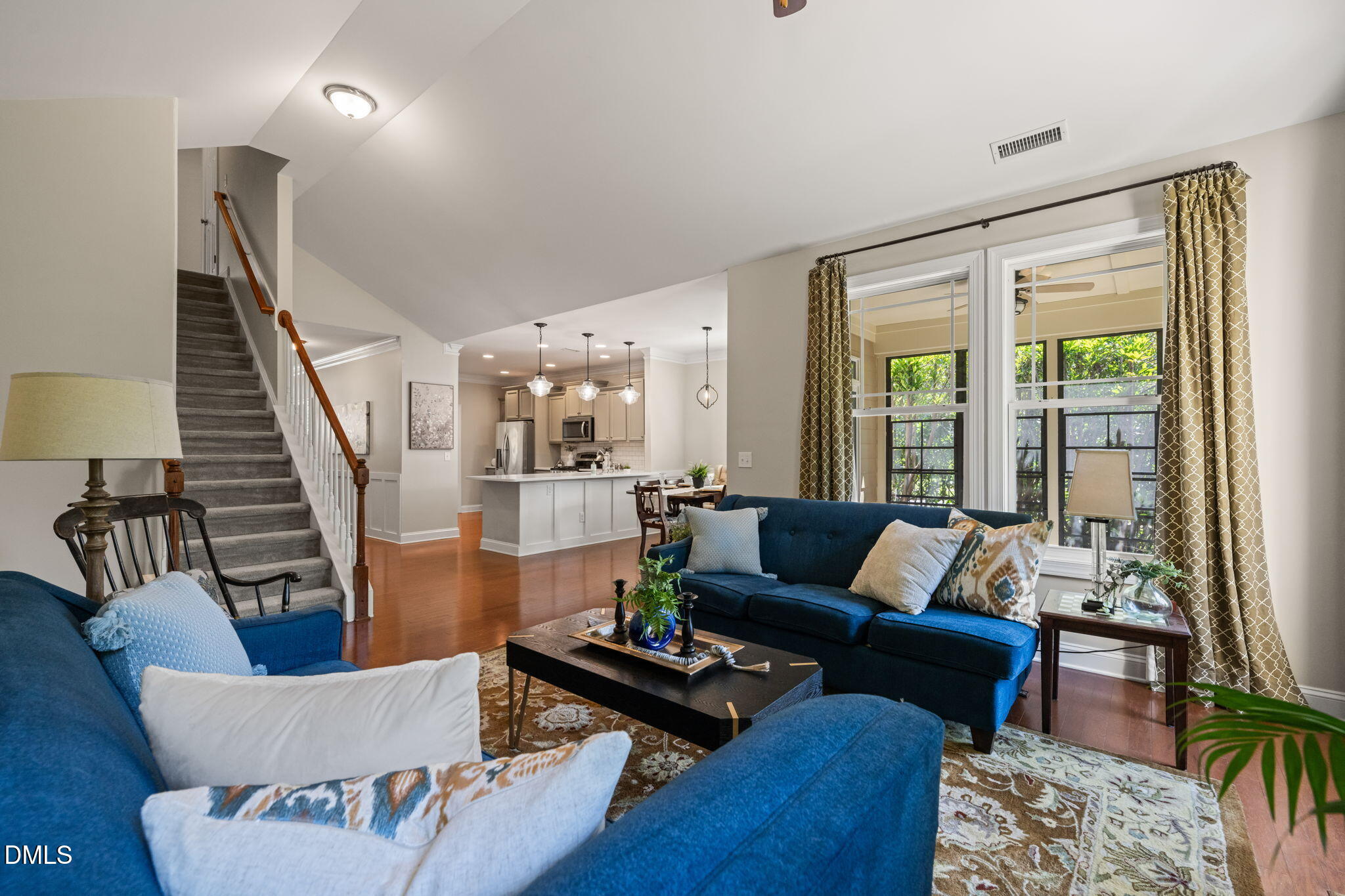 700 Ancient Oaks Drive