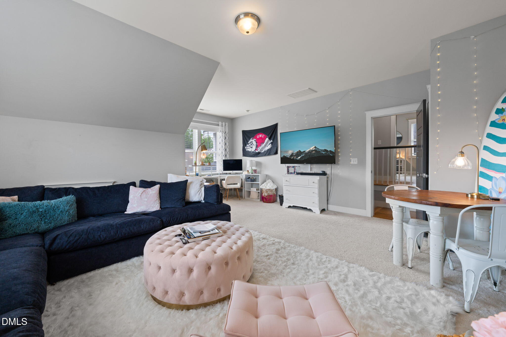 18 Landover Circle