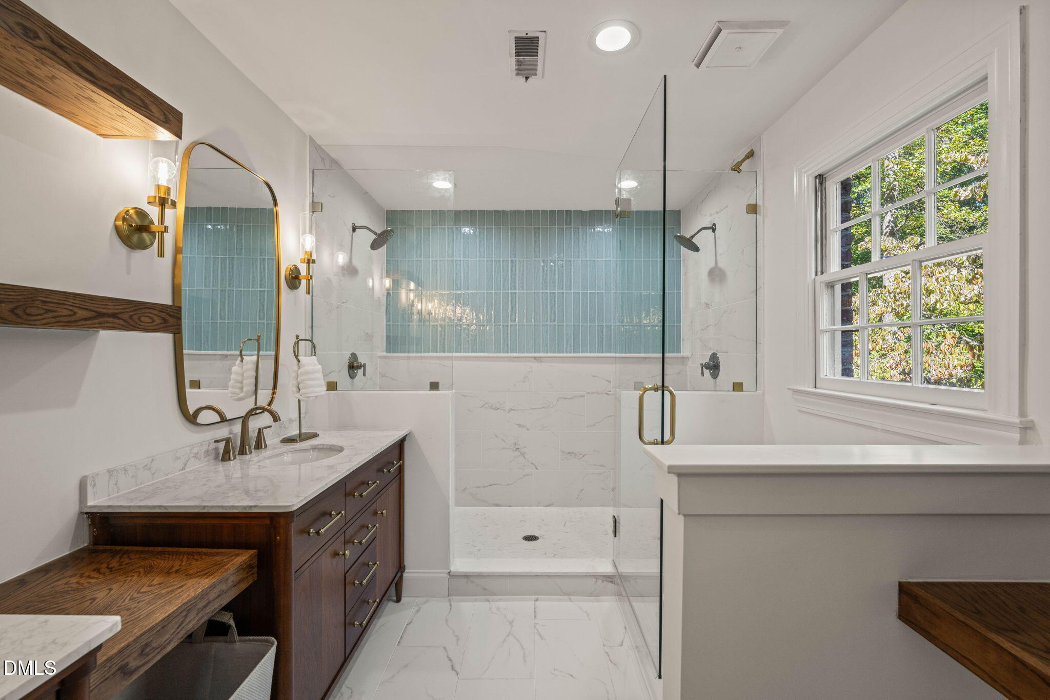 2404 Beechview Court