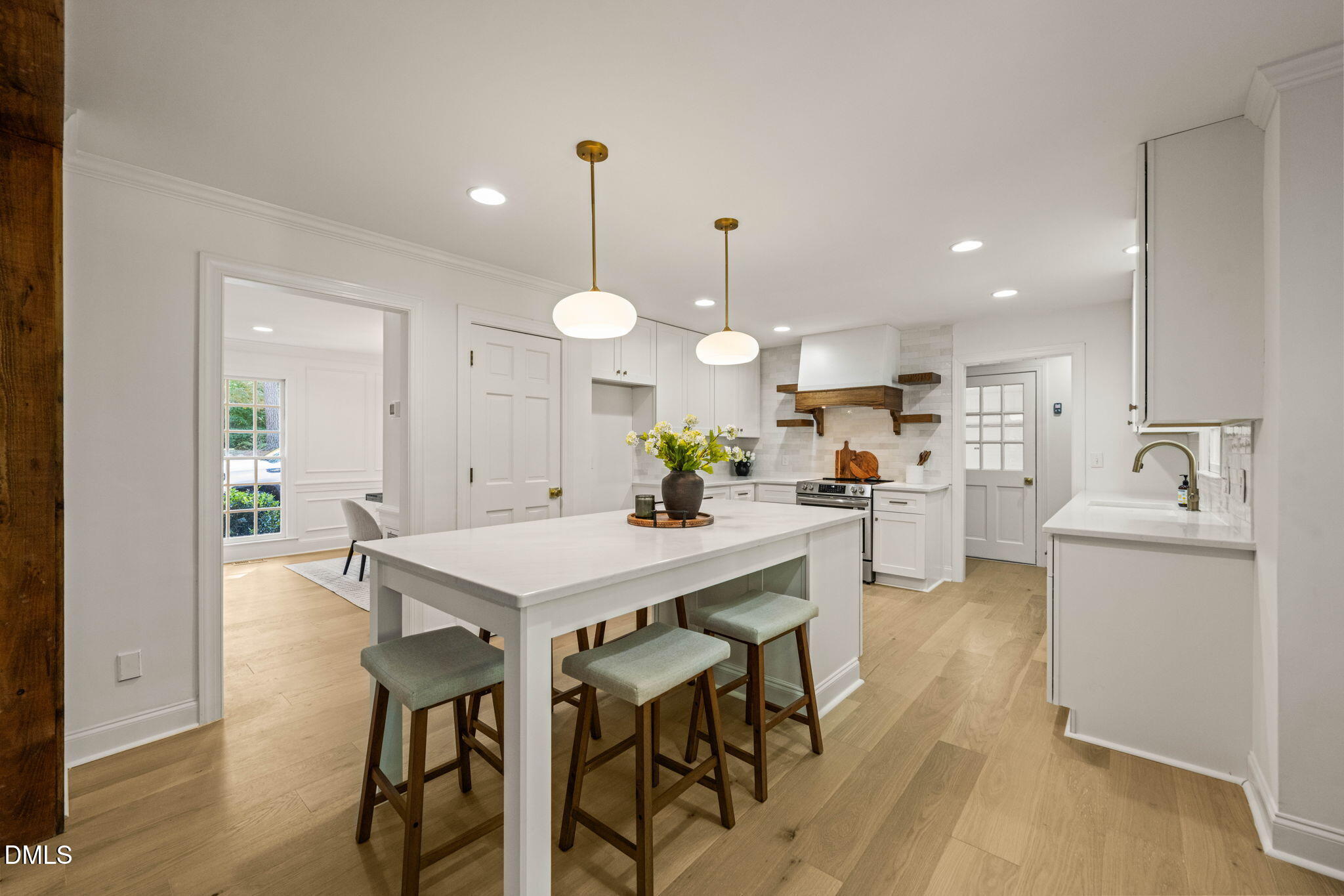 2404 Beechview Court