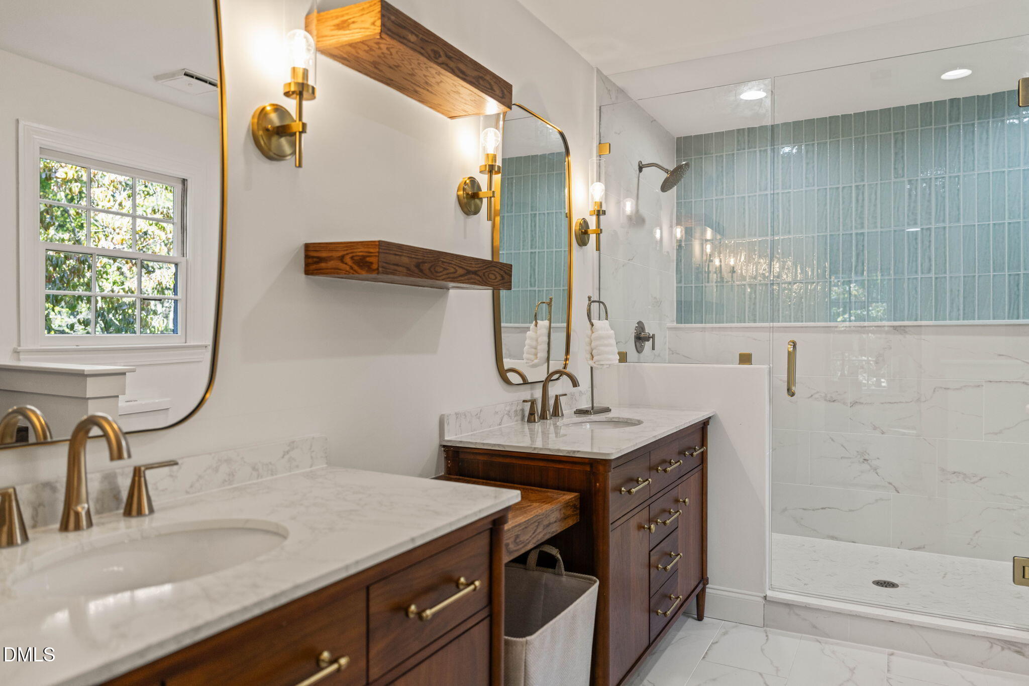 2404 Beechview Court