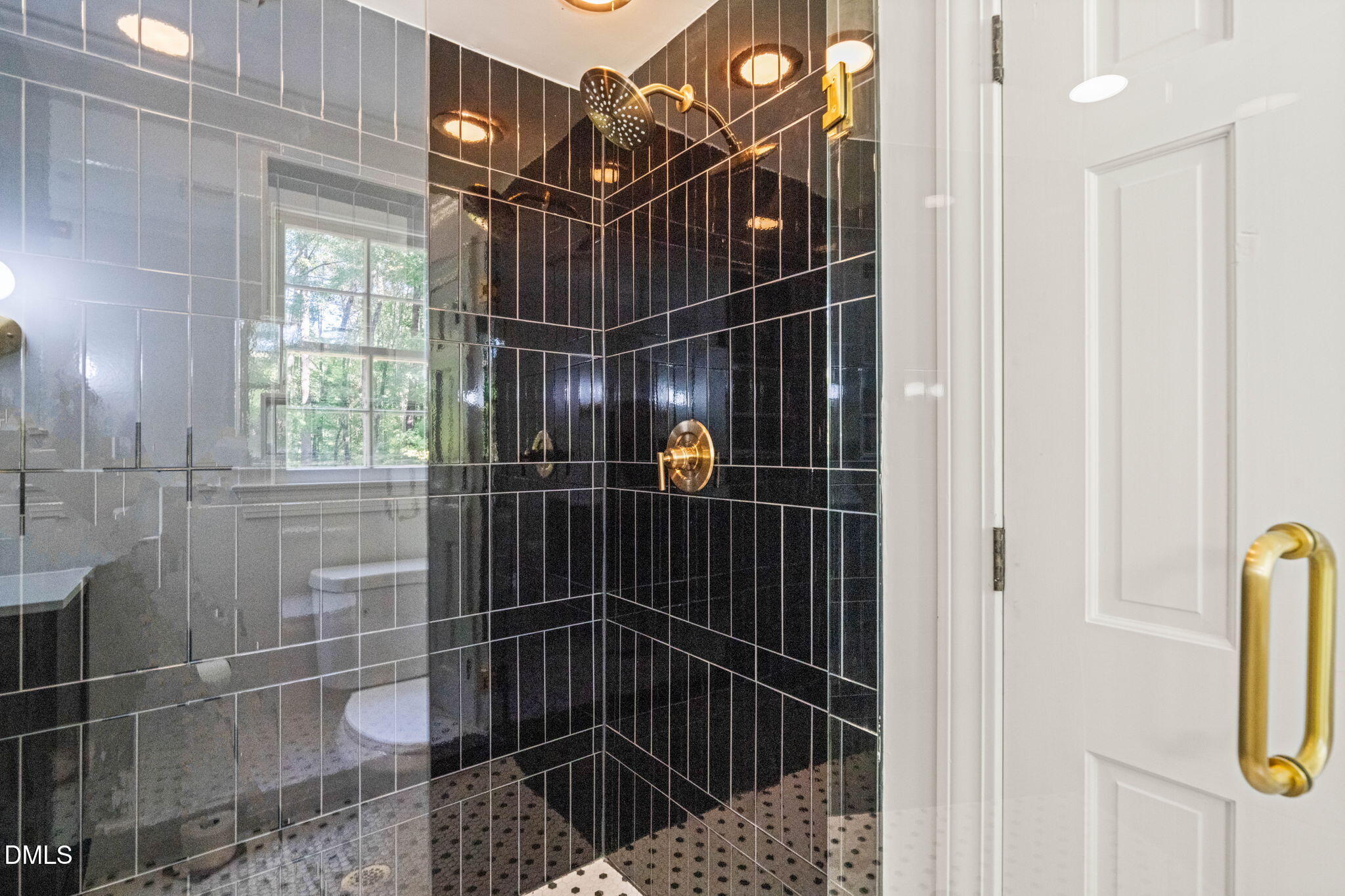 2404 Beechview Court