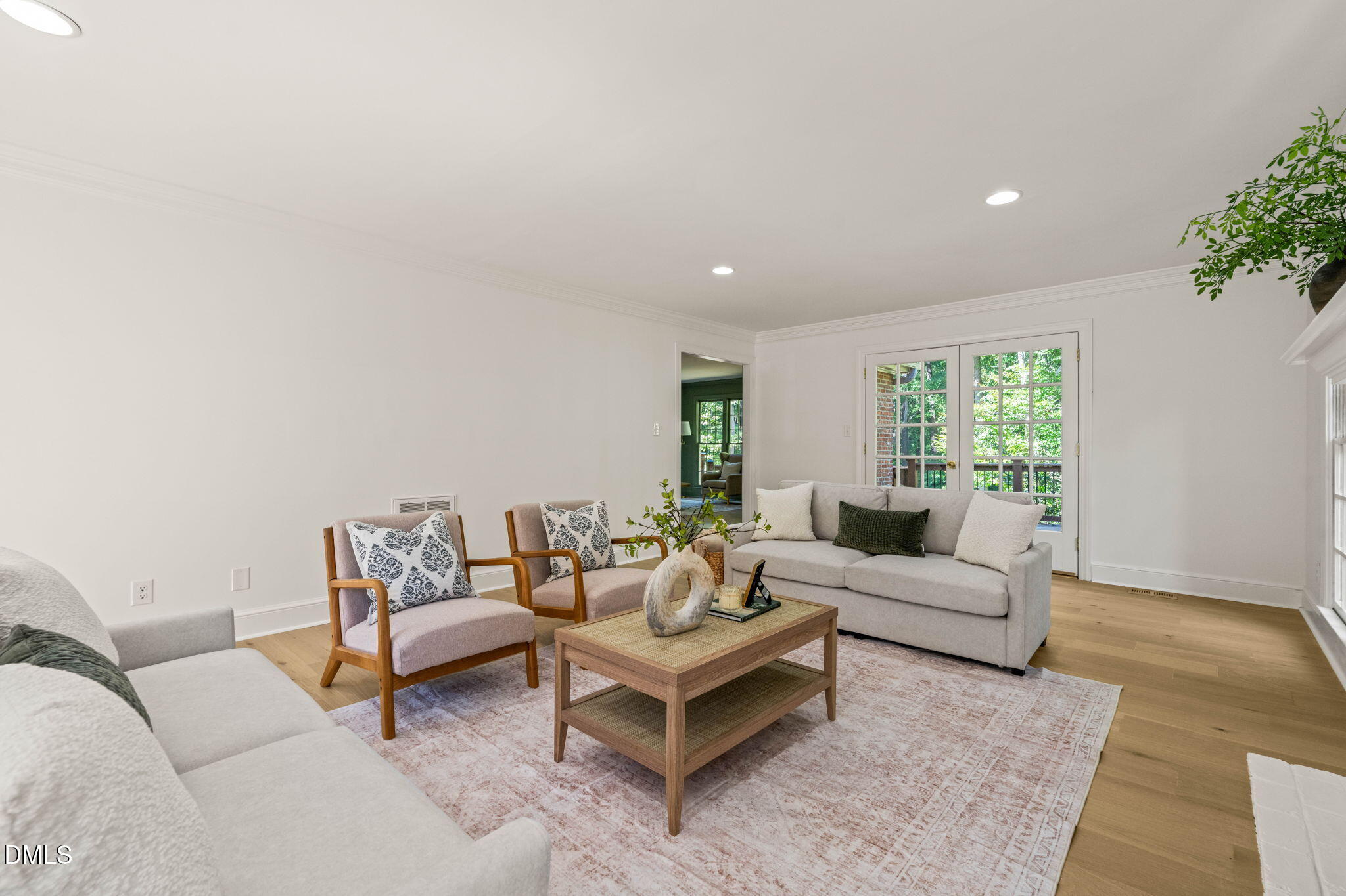 2404 Beechview Court