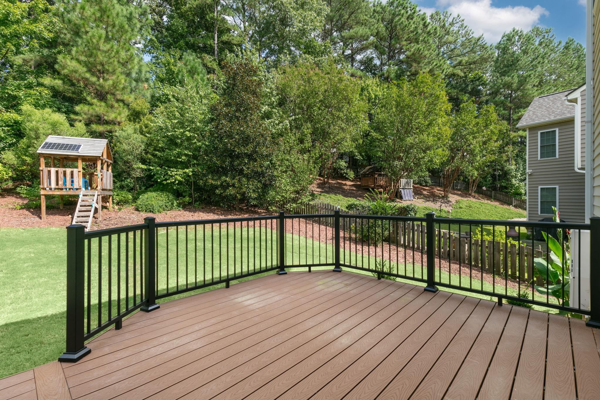 1603 Royal Red Trail