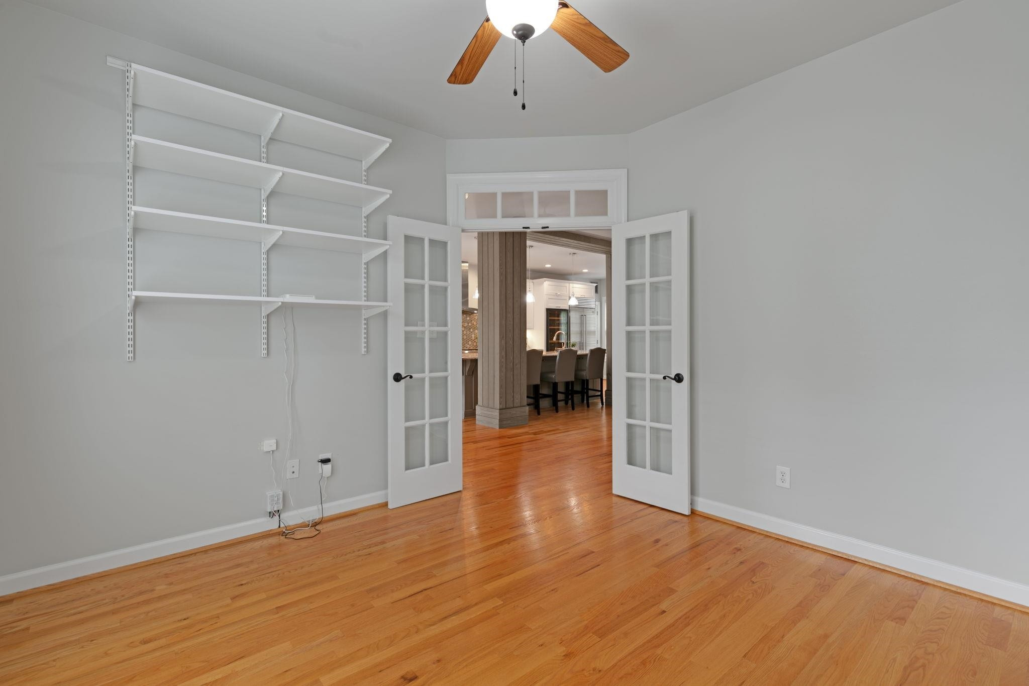 1603 Royal Red Trail