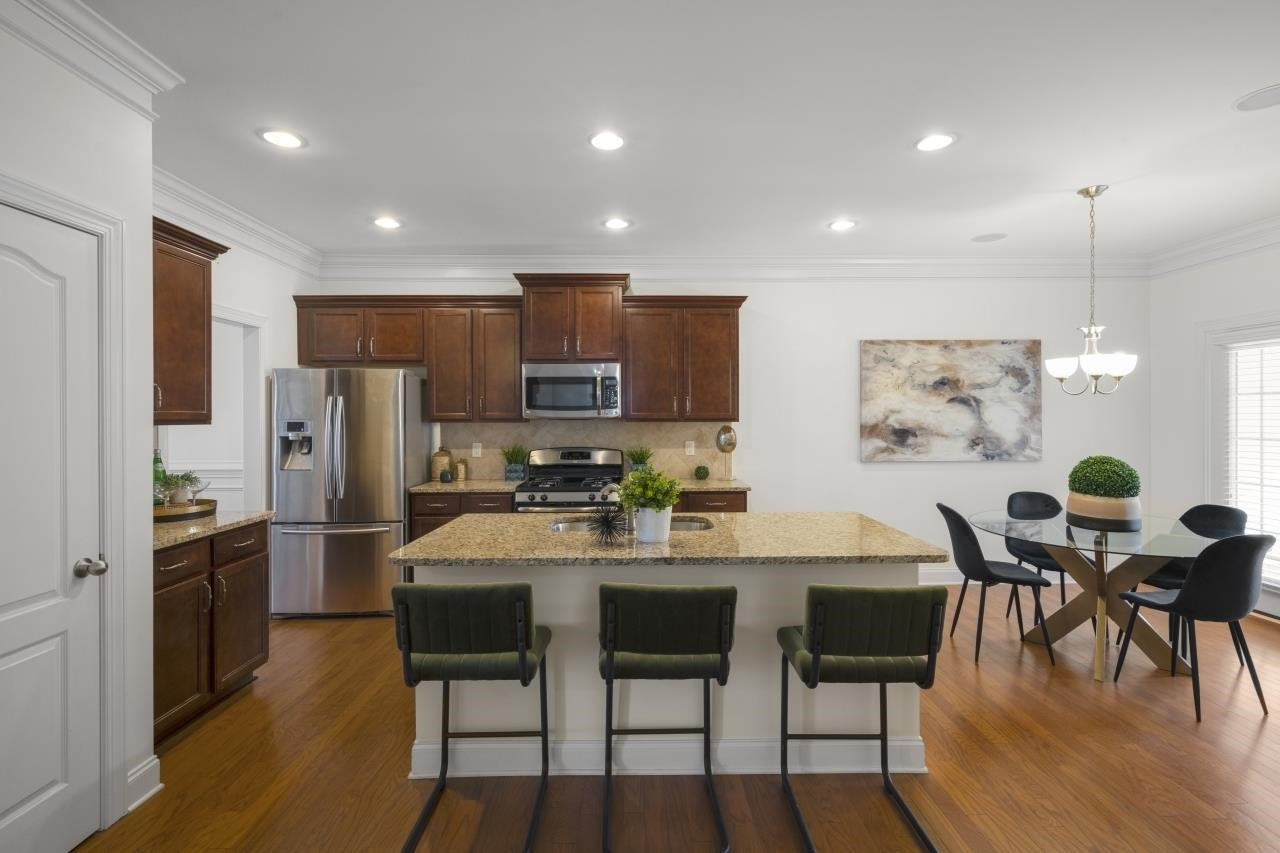 109 Pascalis Place