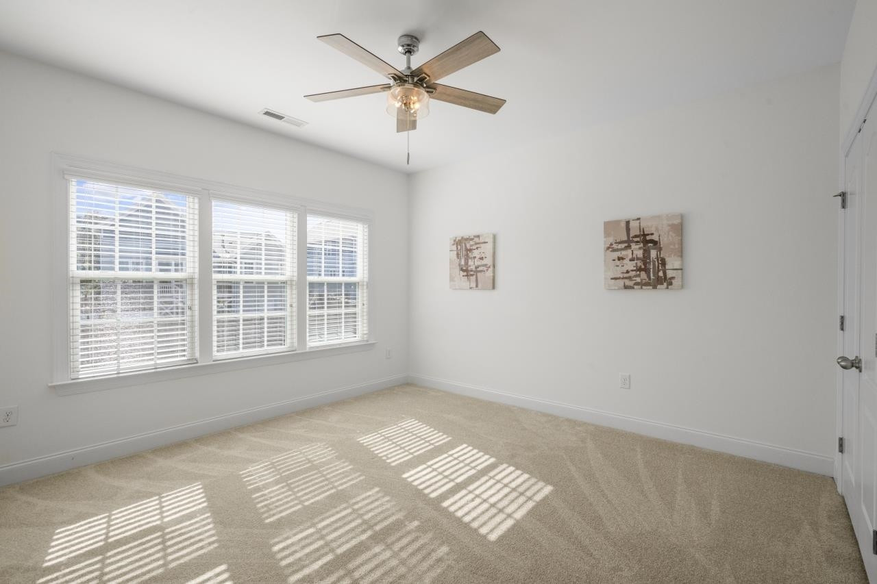 109 Pascalis Place