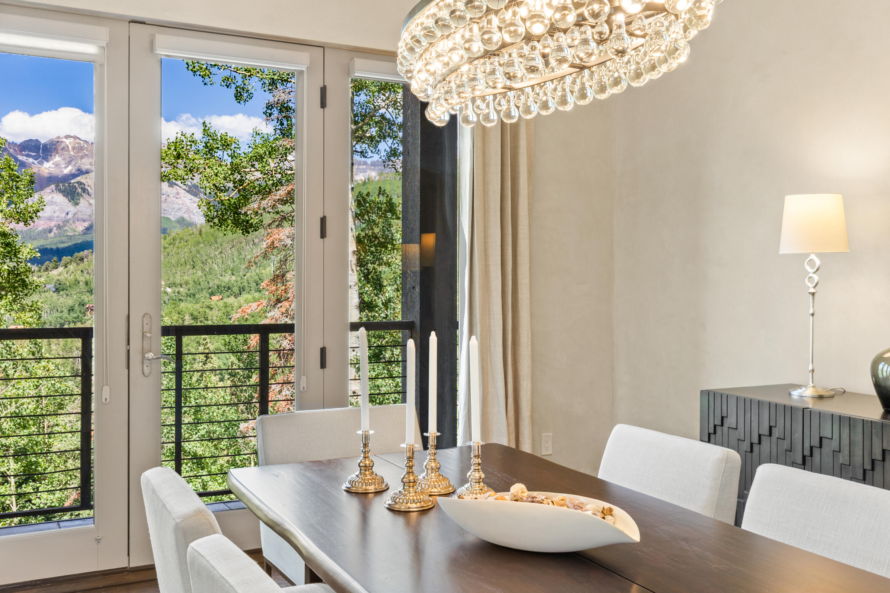 136 San Joaquin Road