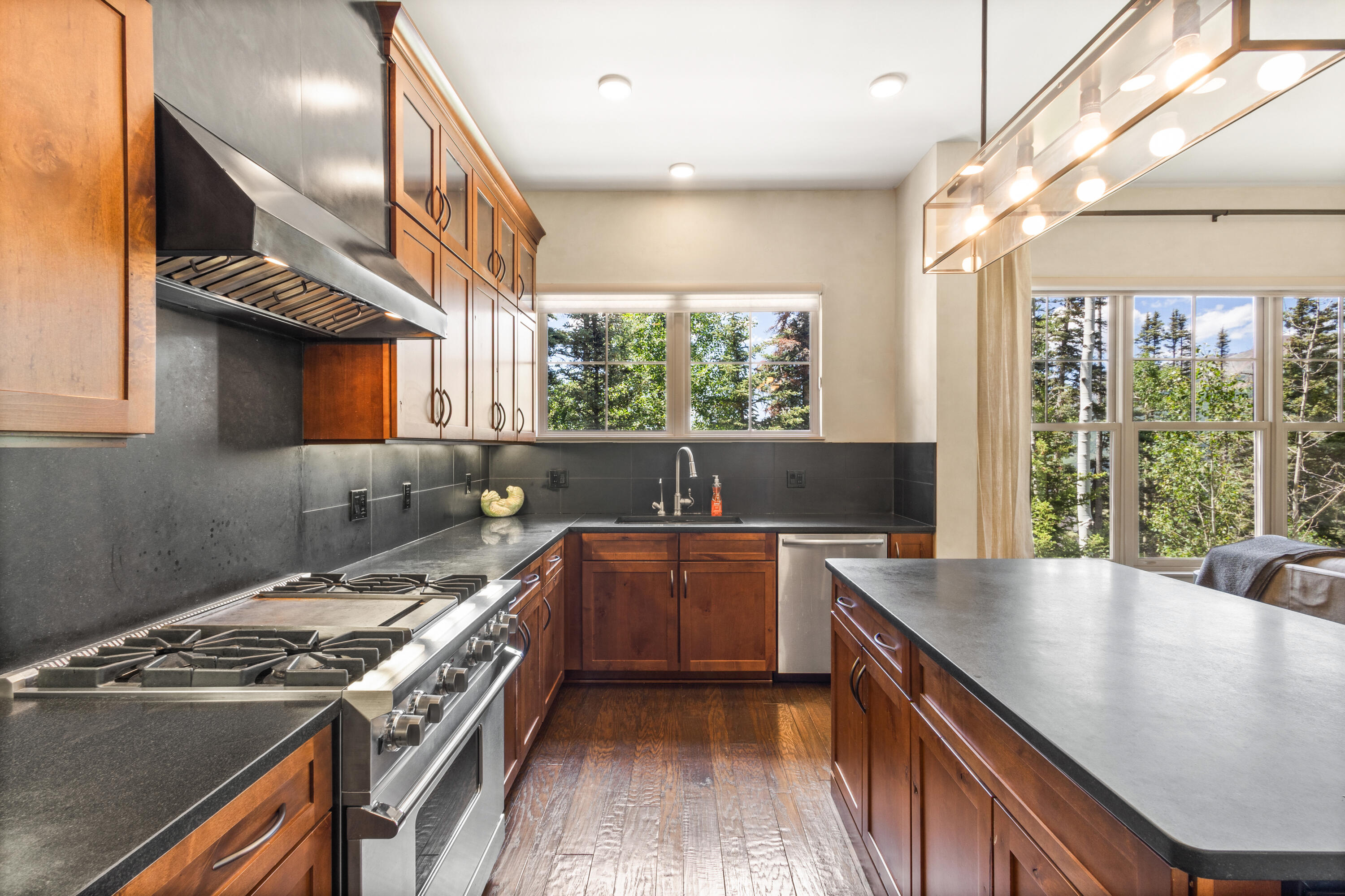 136 San Joaquin Road