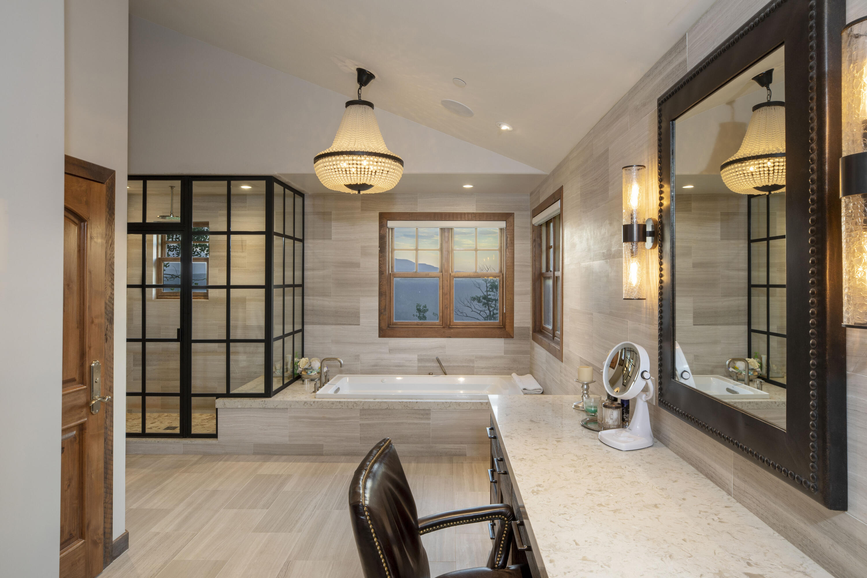 7039 Last Dollar Road