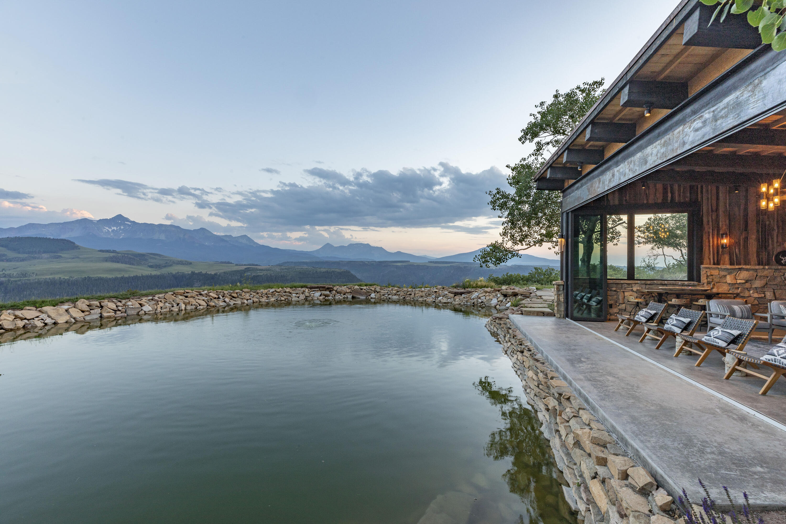 7039 Last Dollar Road