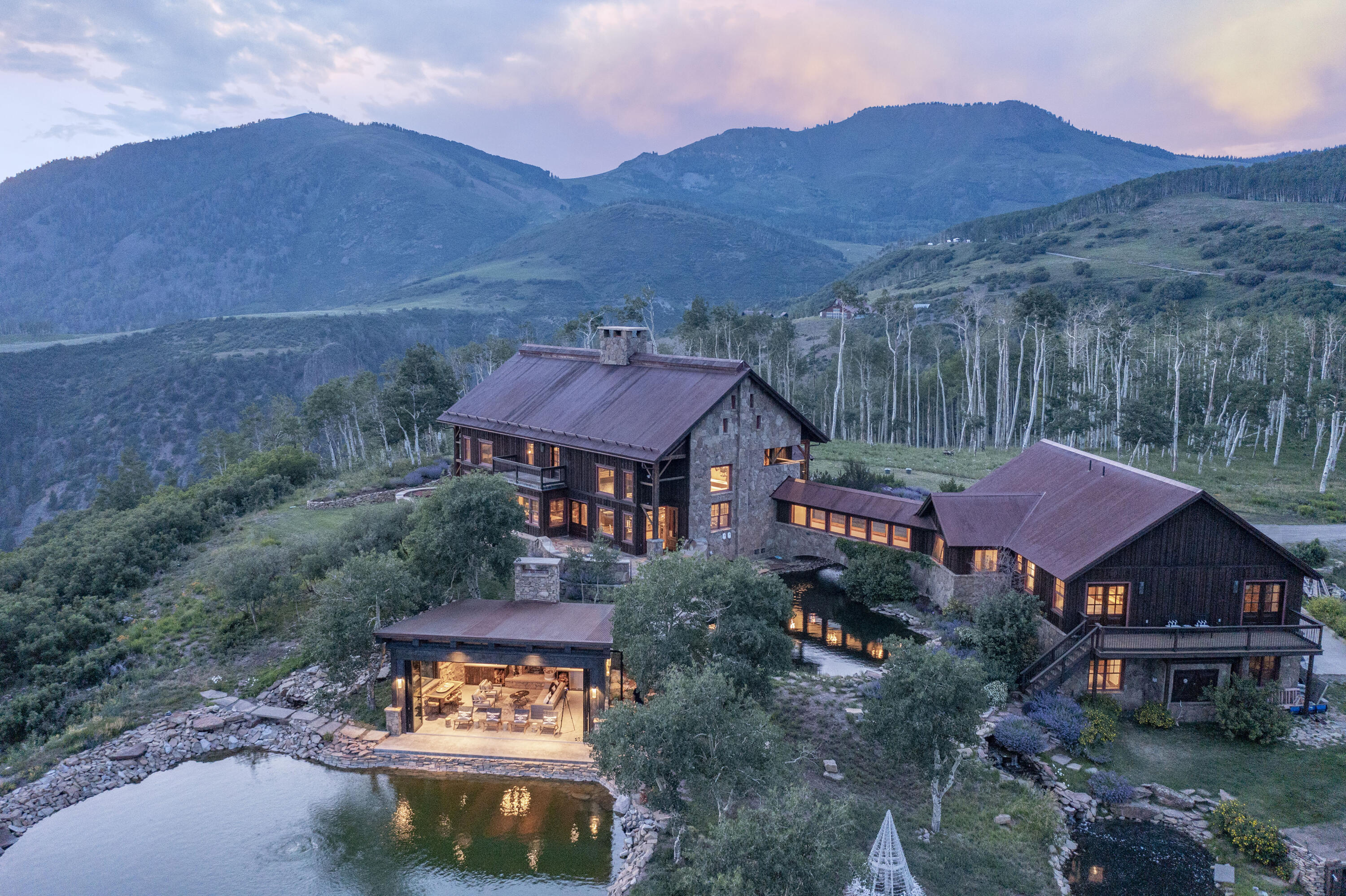 7039 Last Dollar Road