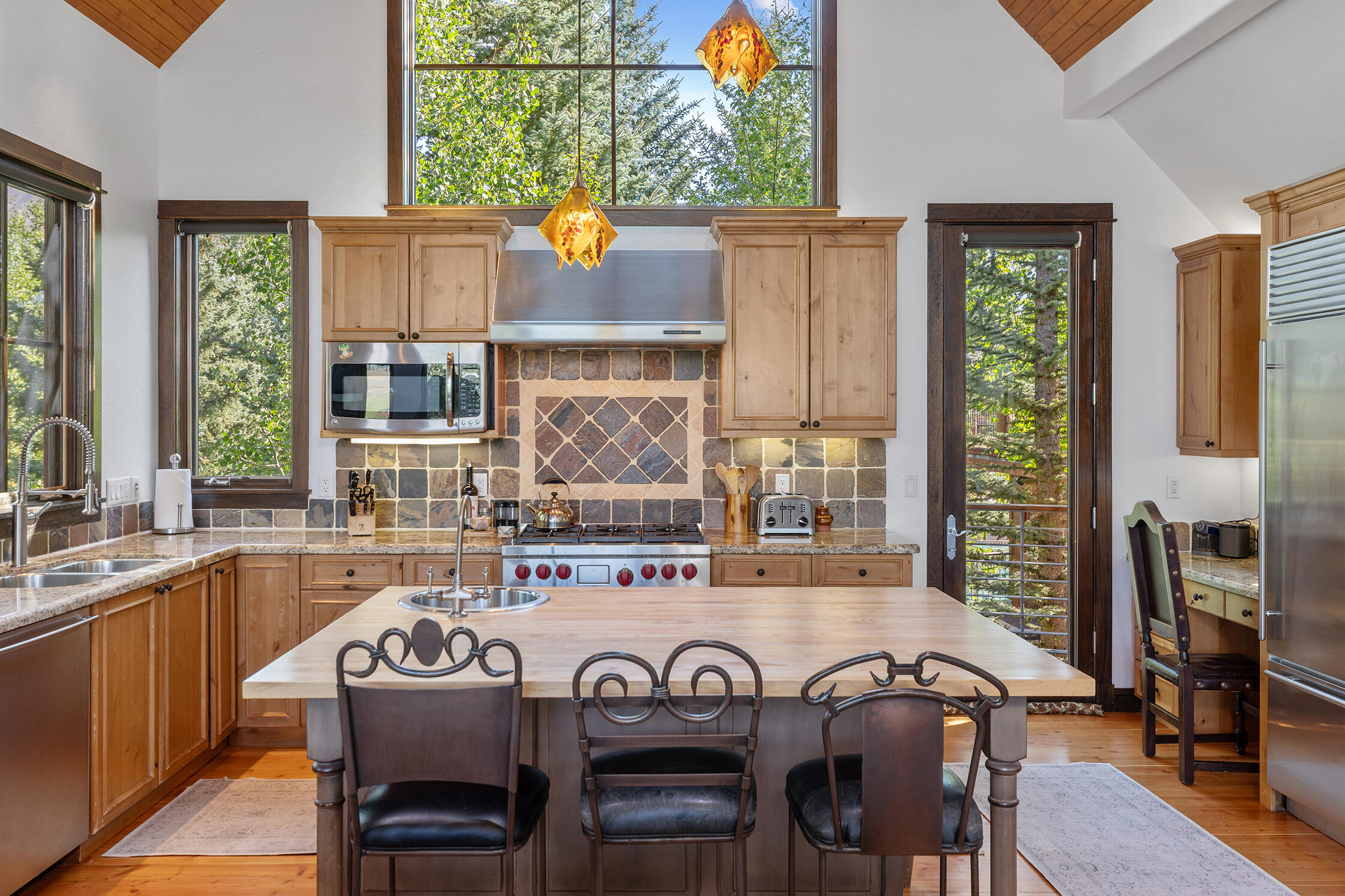 209 Knoll Estates Drive