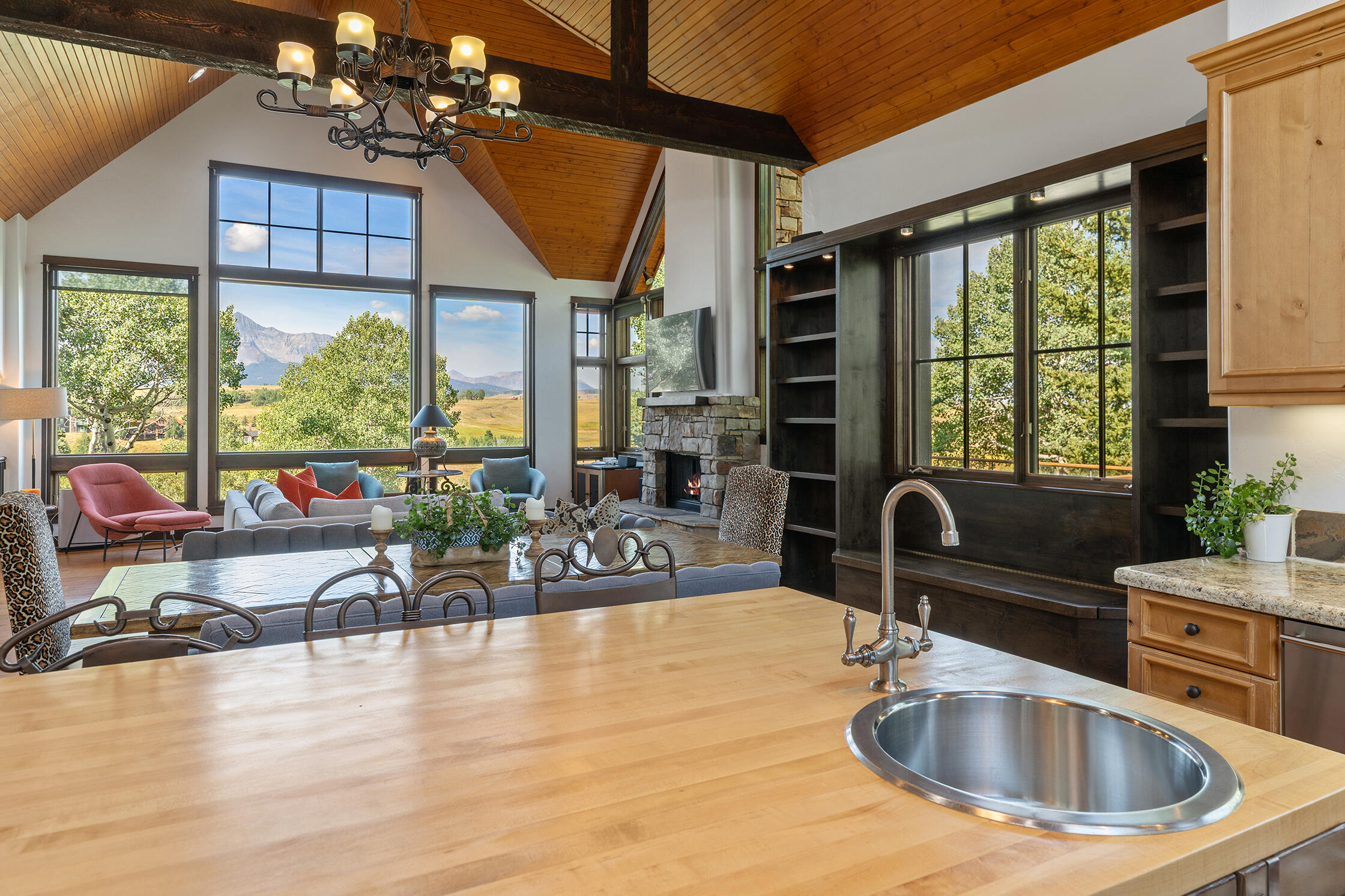 209 Knoll Estates Drive