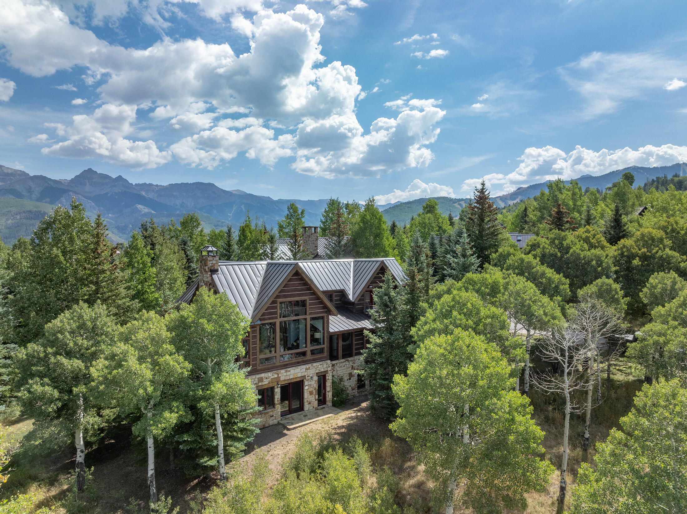 209 Knoll Estates Drive